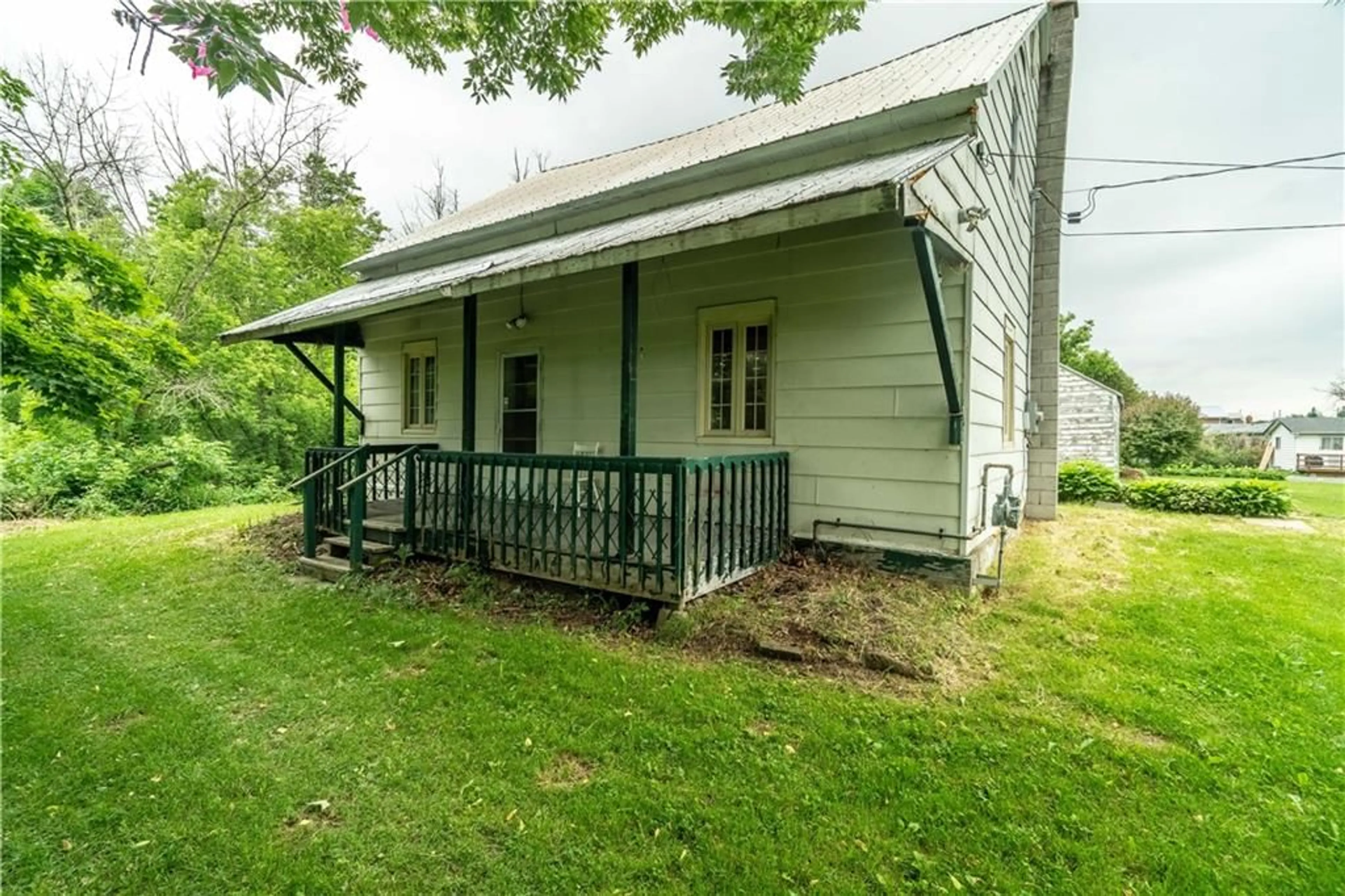 Cottage for 5162 HIGHWAY 138 Hwy, St Andrews West Ontario K0C 2A0