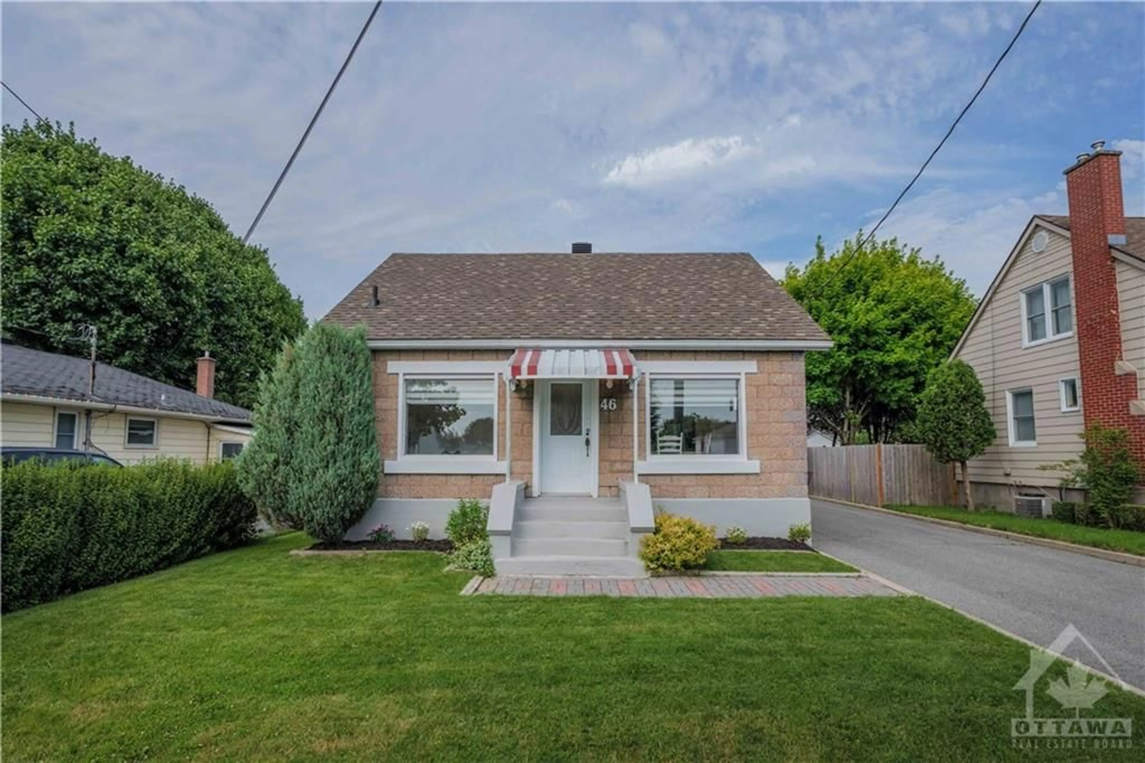 Frontside or backside of a home for 46 BRYDEN Ave, Cornwall Ontario K6H 5M5