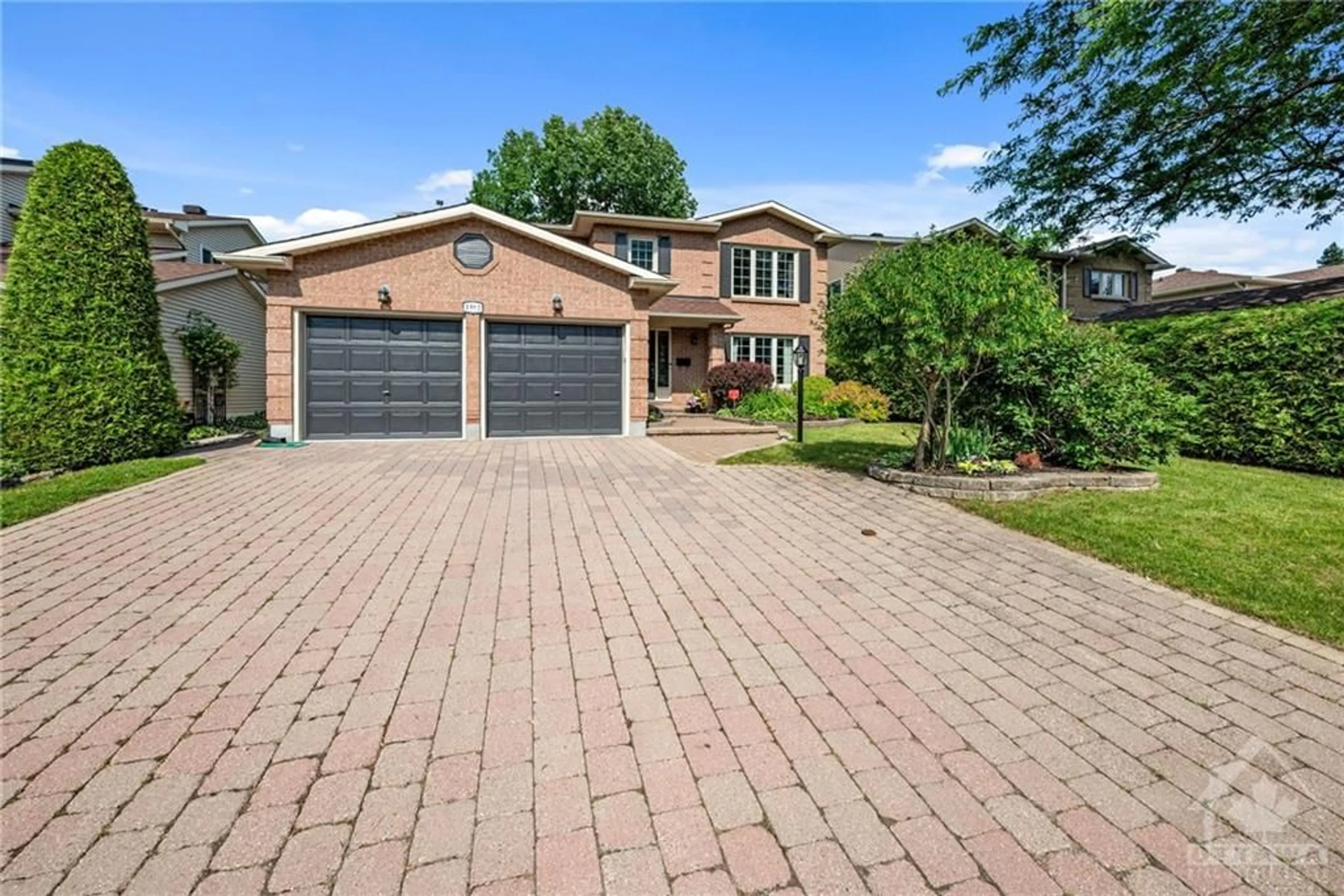 Home with brick exterior material for 1982 DU CLAIRVAUX Rd, Ottawa Ontario K1C 6B1