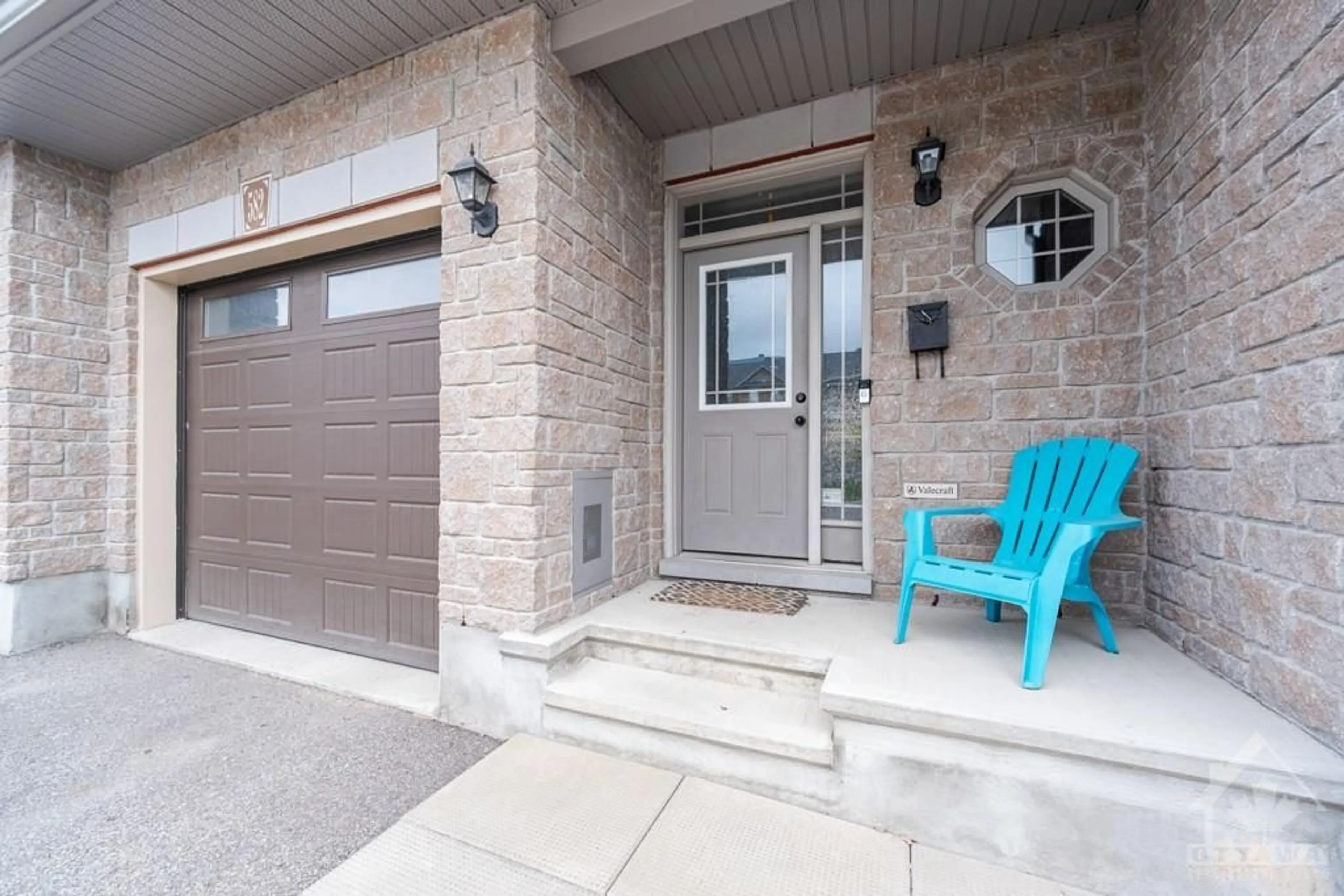 Patio for 582 PIN ROUGE Way, Ottawa Ontario K1W 0C4