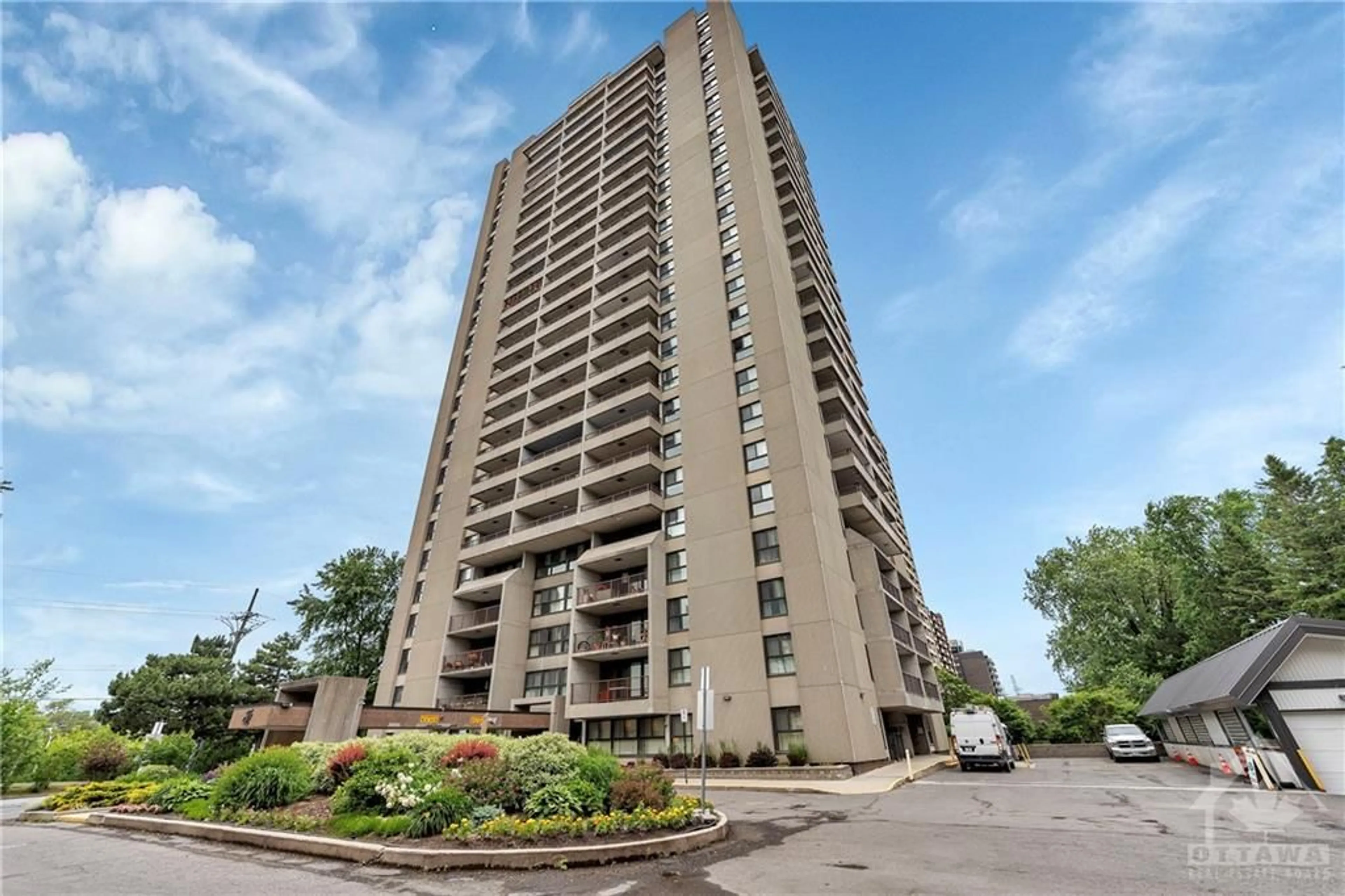A pic from exterior of the house or condo for 1785 FROBISHER Lane #705, Ottawa Ontario K1G 3T7