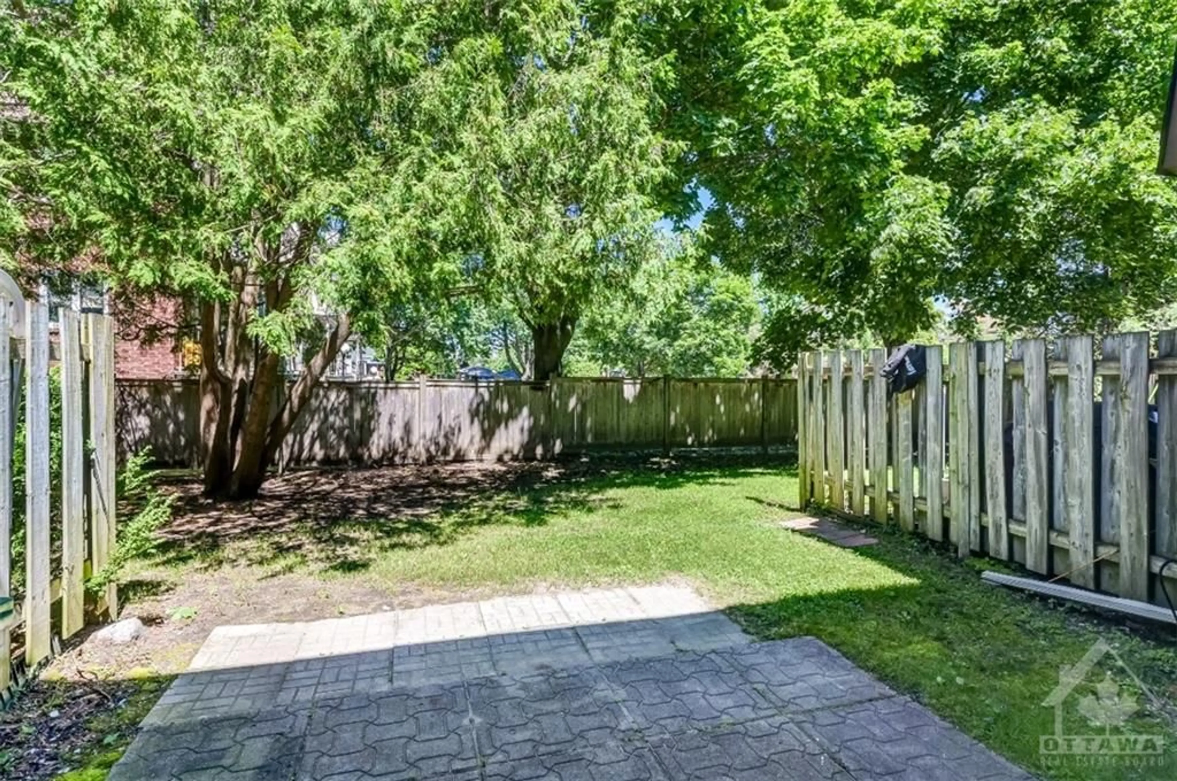 Fenced yard for 3169 OLYMPIC Way, Ottawa Ontario K1T 1Y7