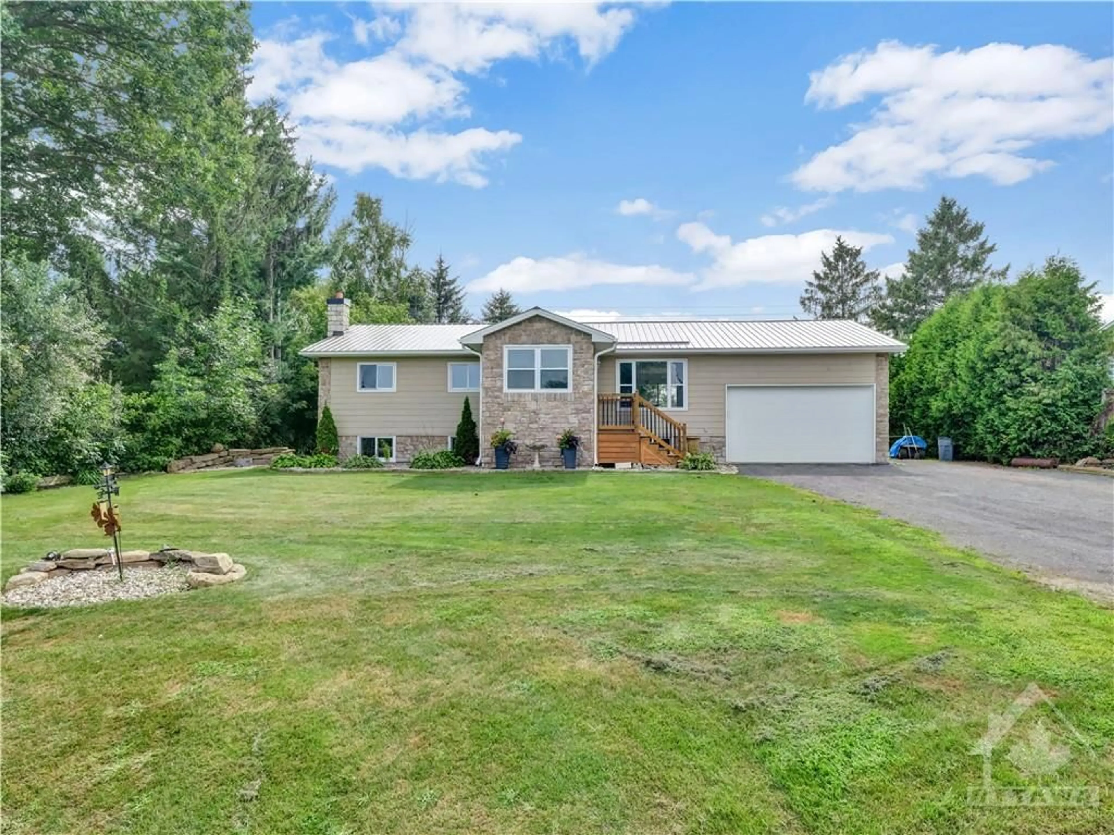 Frontside or backside of a home for 5702 FIRST LINE Rd, Manotick Ontario K0A 2E0