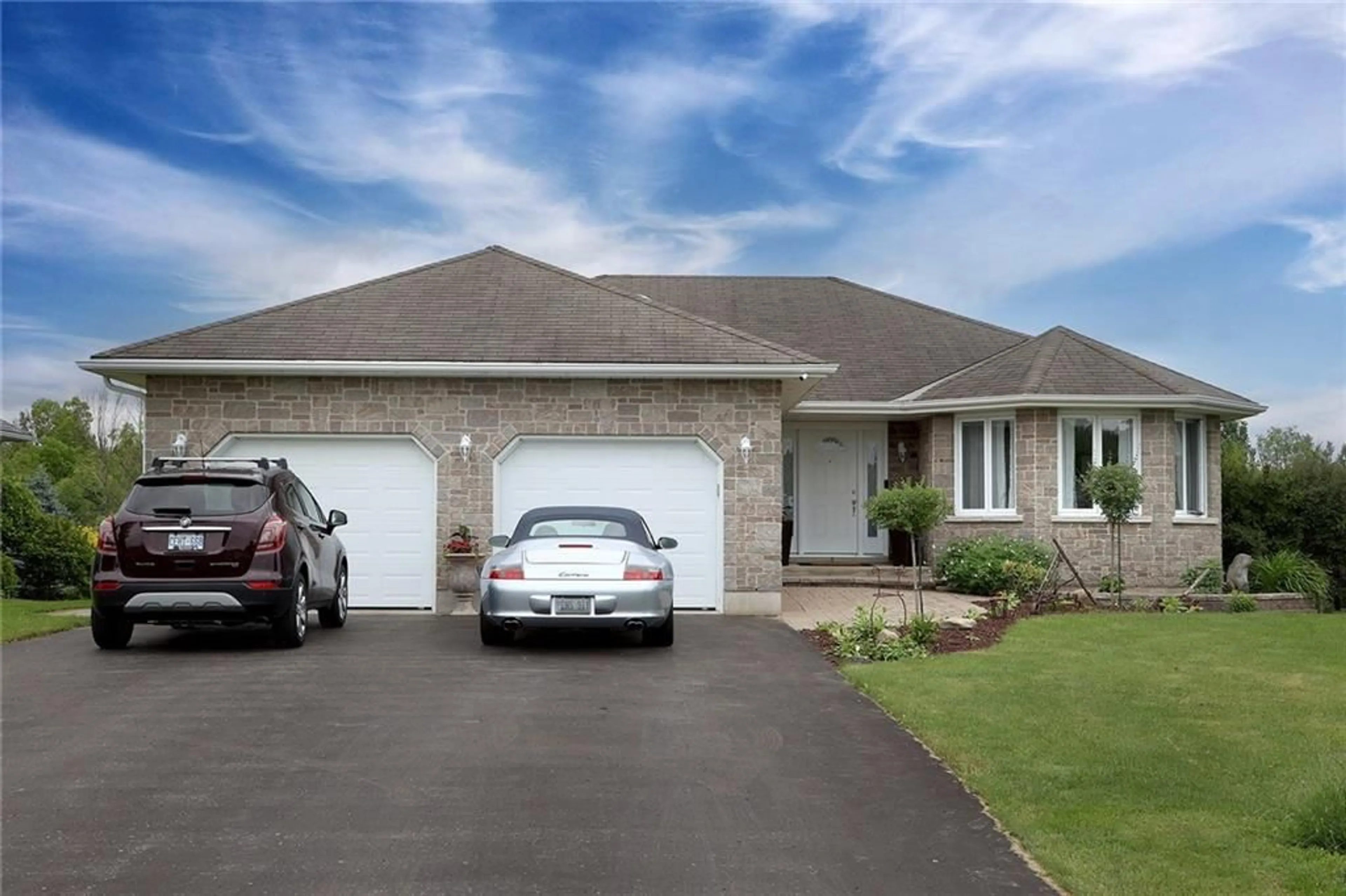 Frontside or backside of a home for 5538 MEADOWBROOK Dr, Iroquois Ontario K0E 1K0