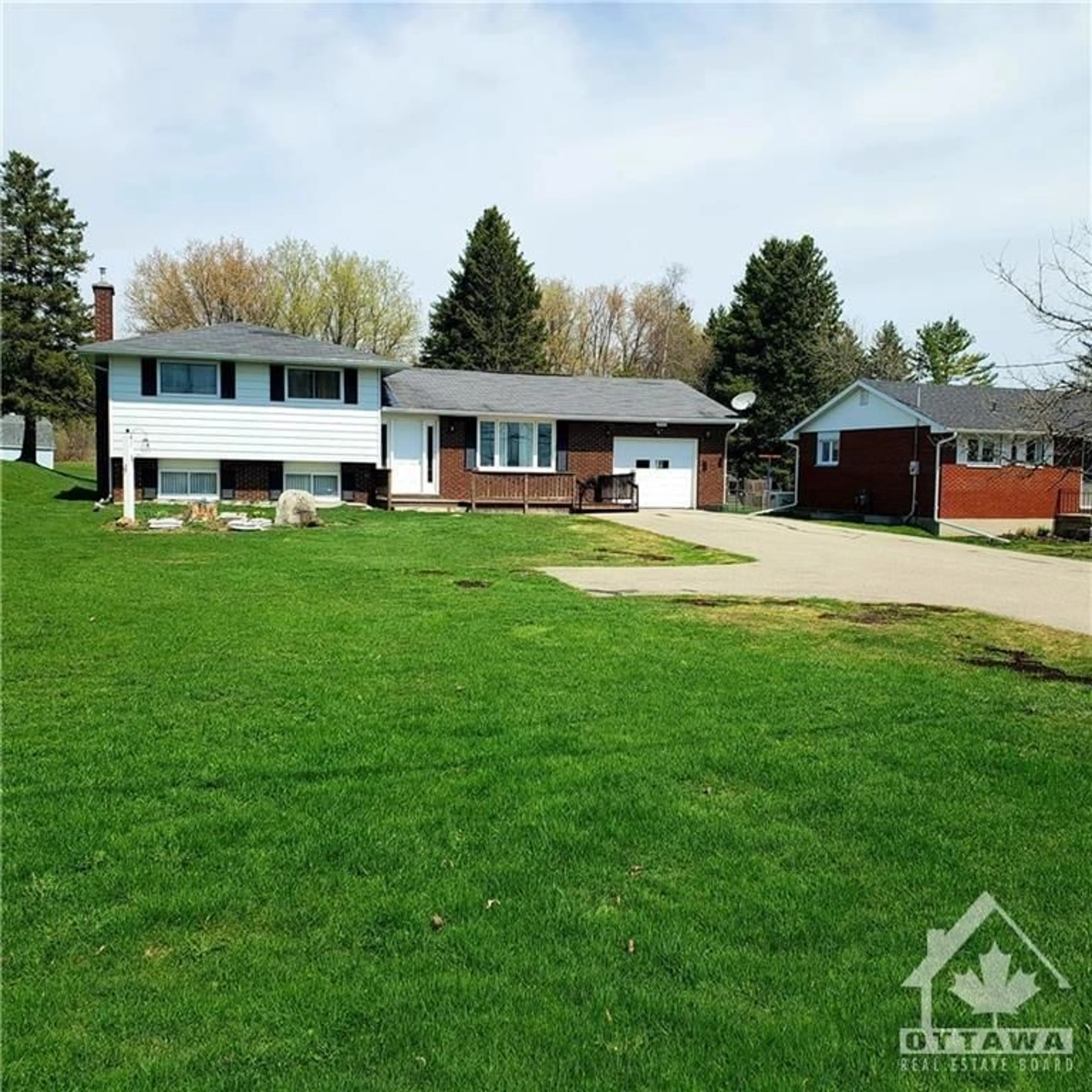 Frontside or backside of a home for 3087 COUNTY RD 29 Rd, Tincap Ontario K6V 5T4