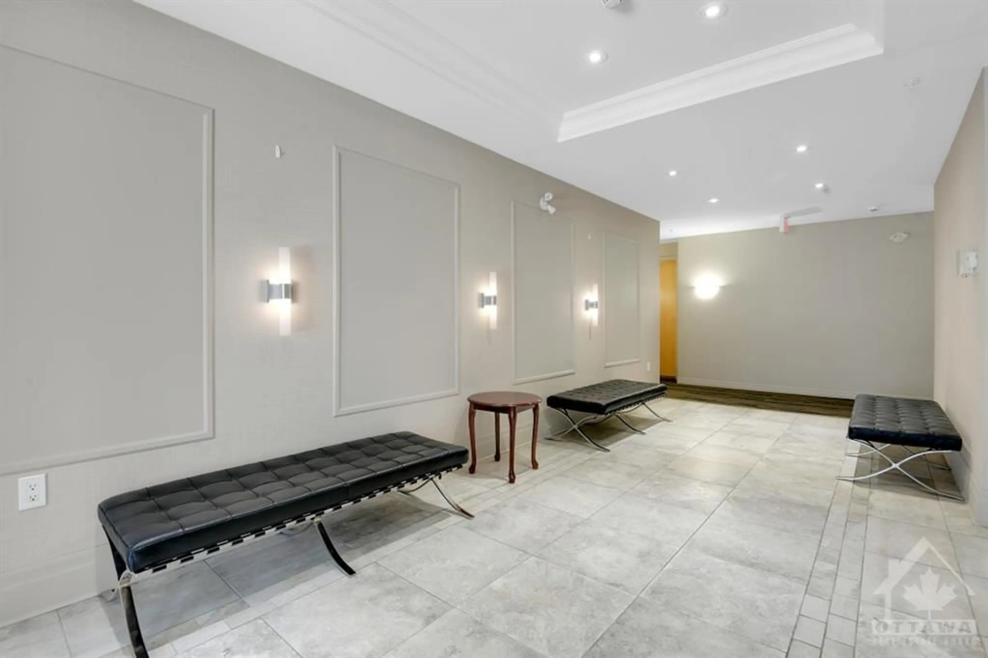 Indoor lobby, cement floor for 200 WINTERFELL Pvt #401, Ottawa Ontario K1G 4J1