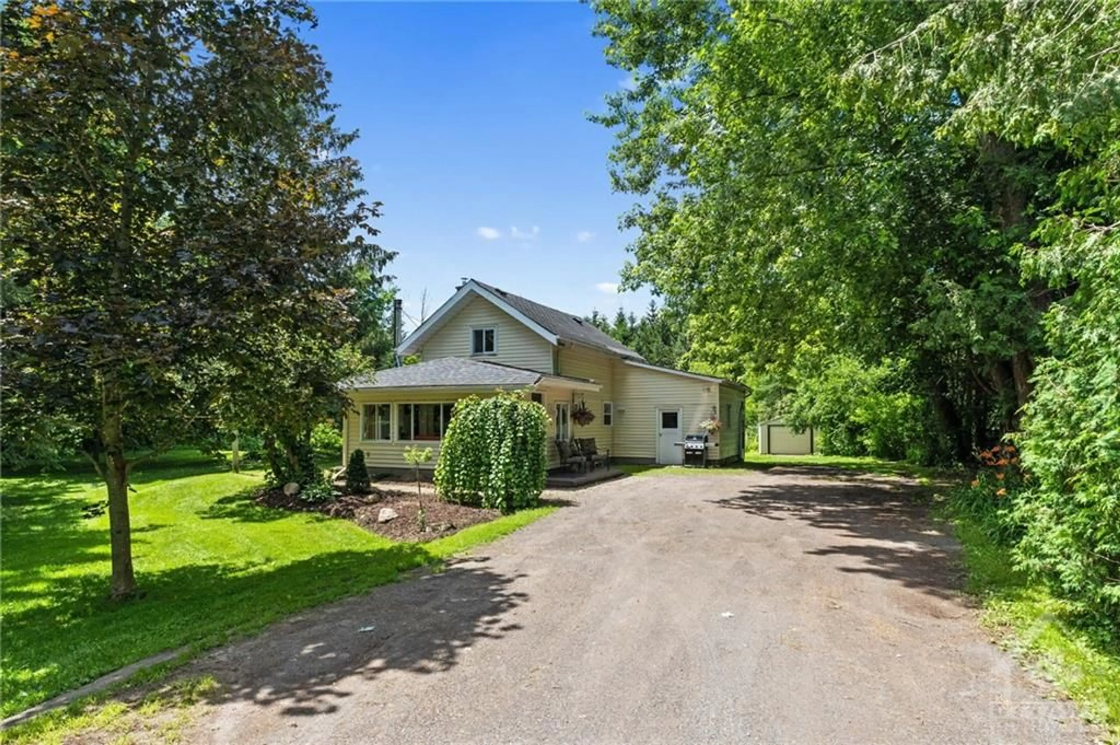 Cottage for 6552 RIDEAU VALLEY Dr, Manotick Ontario K4M 1B3