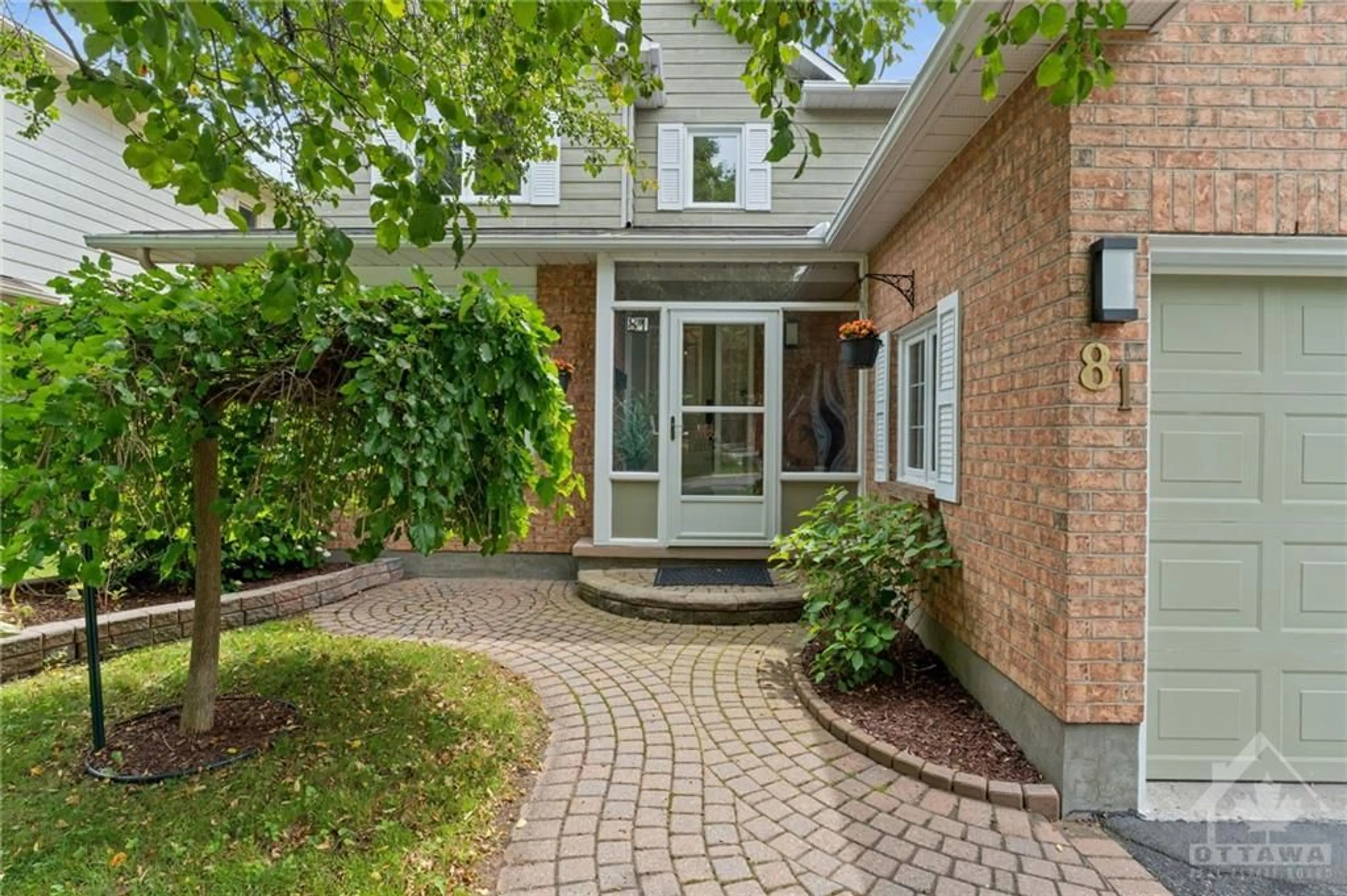 Home with brick exterior material for 81 HANSEN Ave, Kanata Ontario K2K 2L7