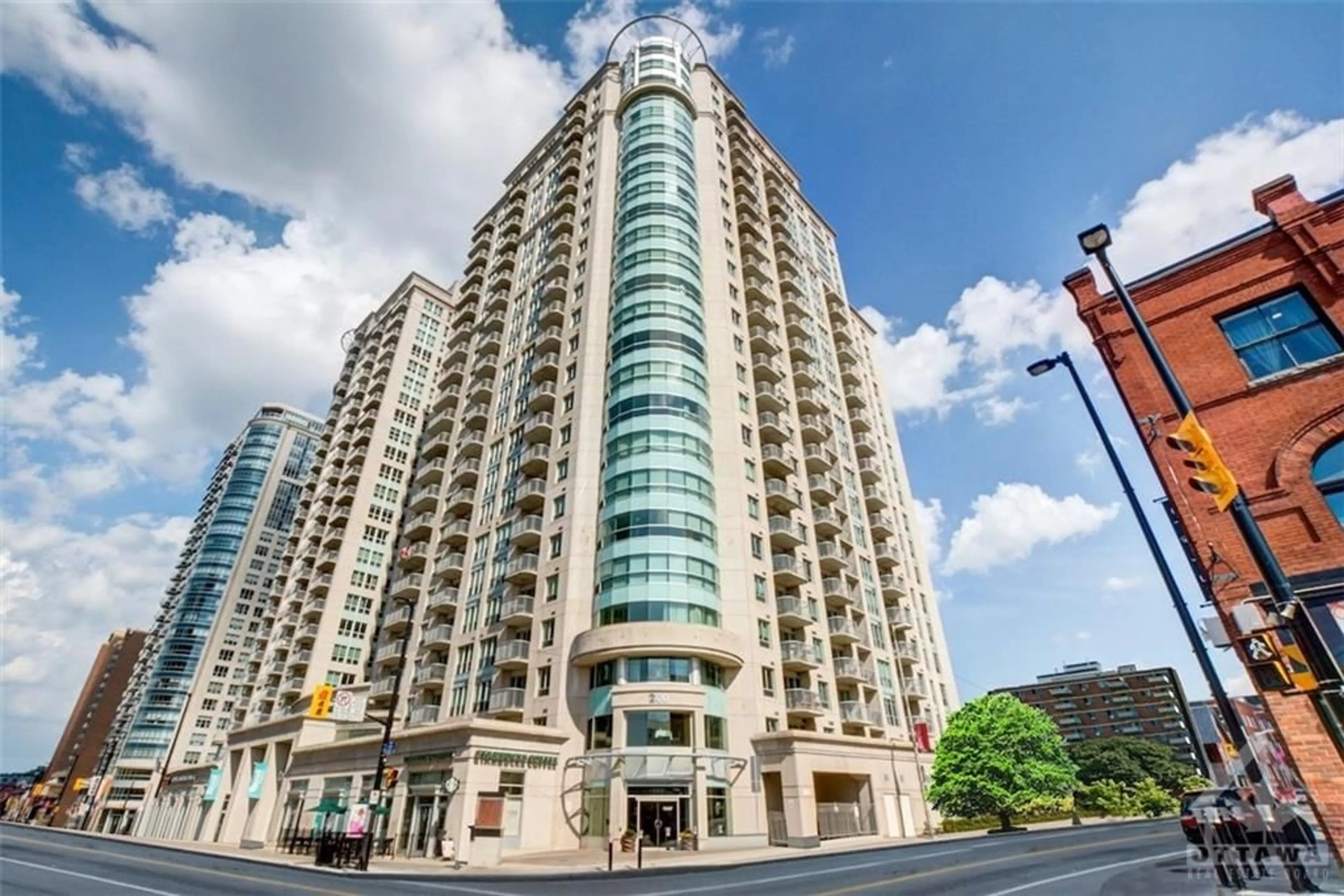 A pic from exterior of the house or condo for 200 RIDEAU St #1801, Ottawa Ontario K1N 5Y1