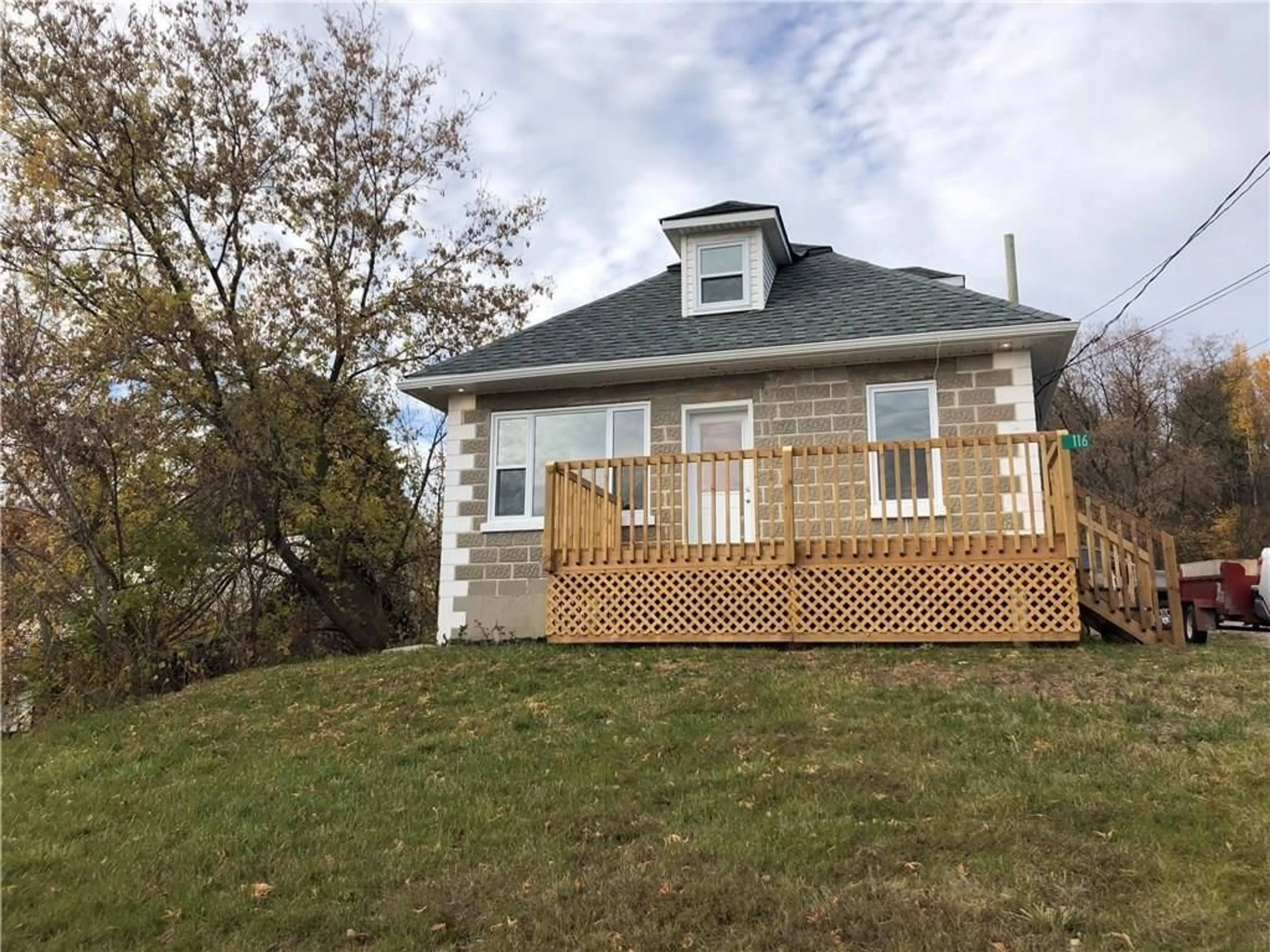 Frontside or backside of a home for 116 BONNECHERE St, Eganville Ontario K0J 1T0