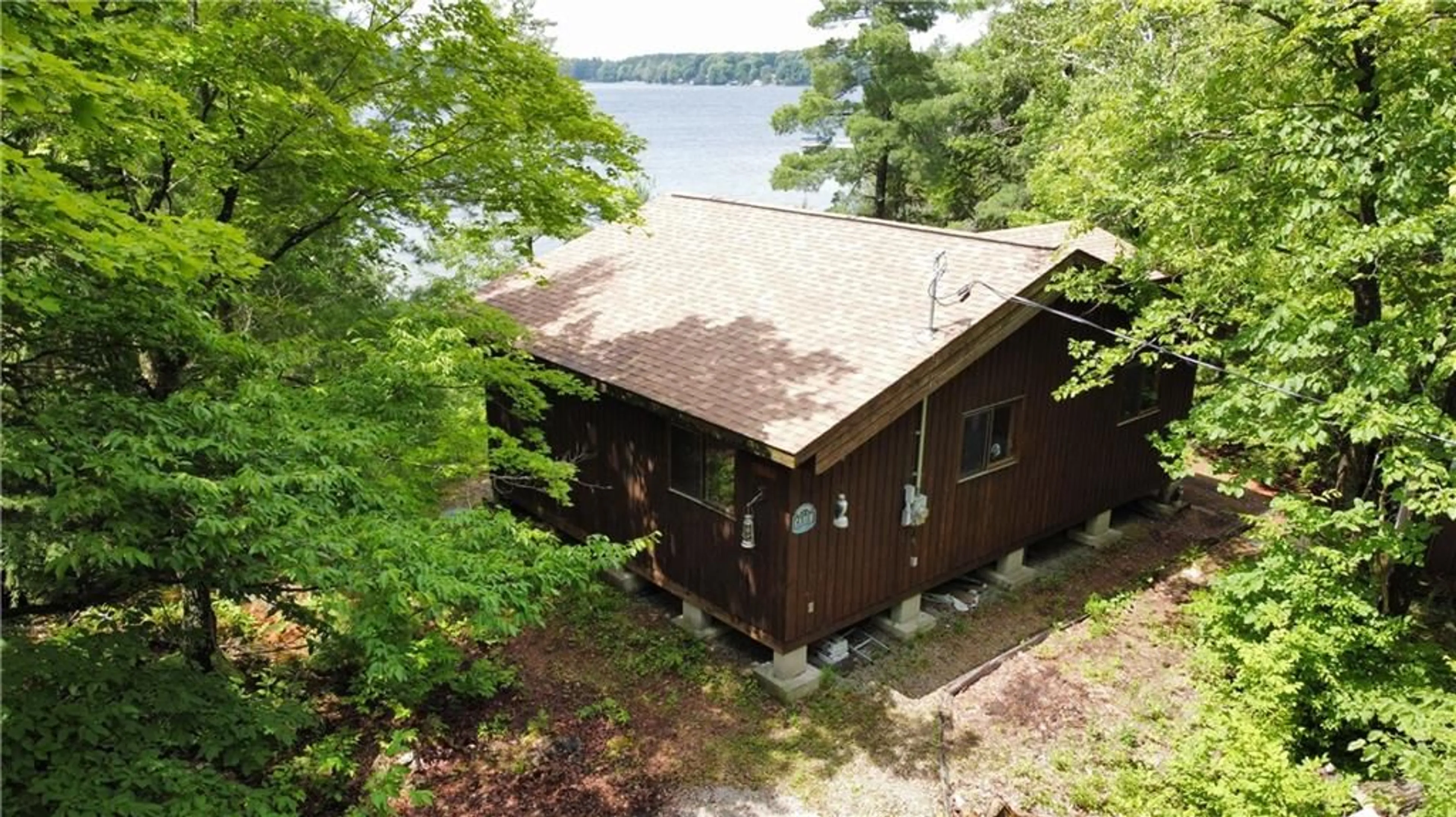 Cottage for 52 O10 Rd, Lombardy Ontario K0G 1L0