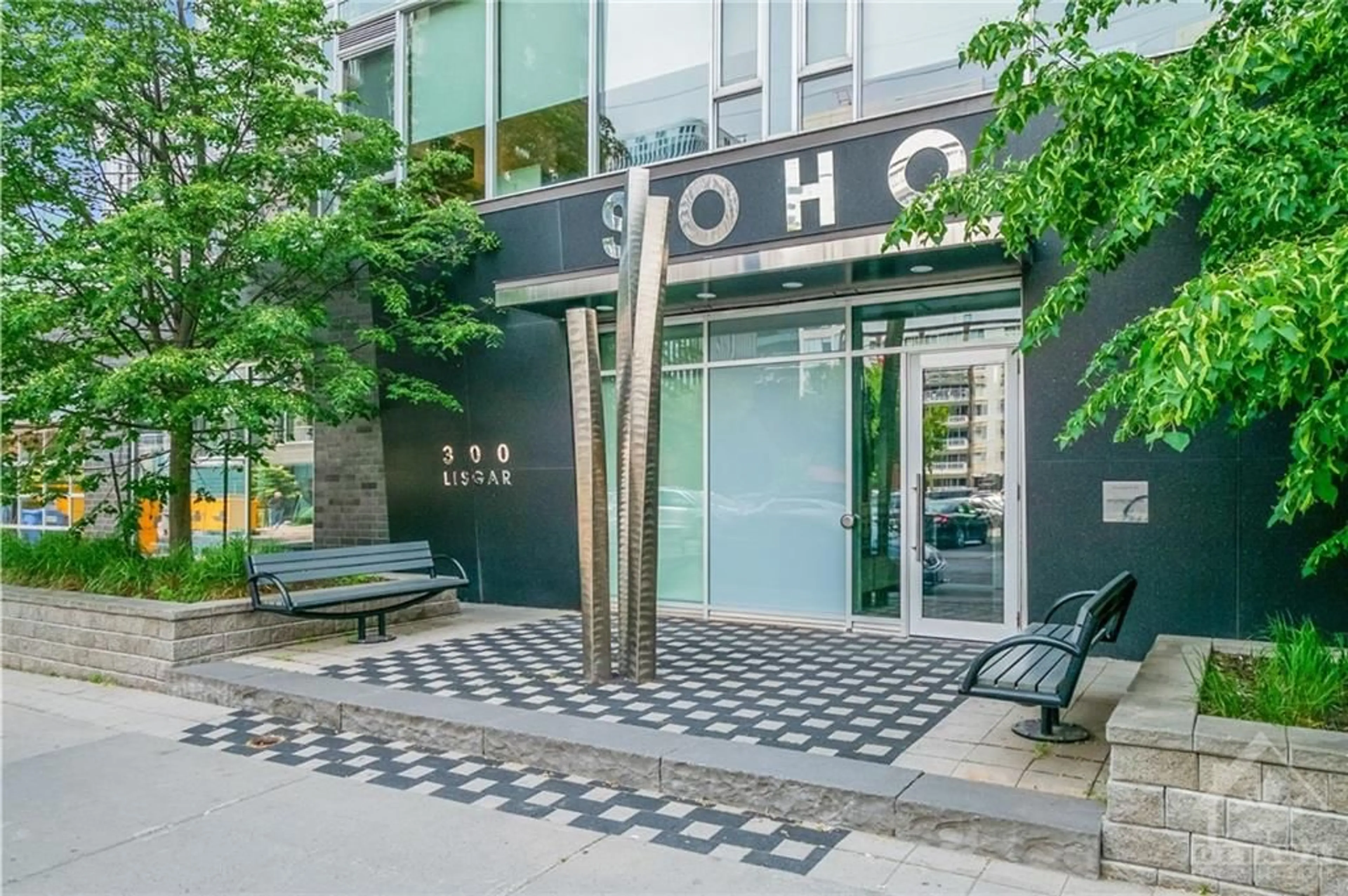 Patio for 300 LISGAR St #908, Ottawa Ontario K2P 0E2