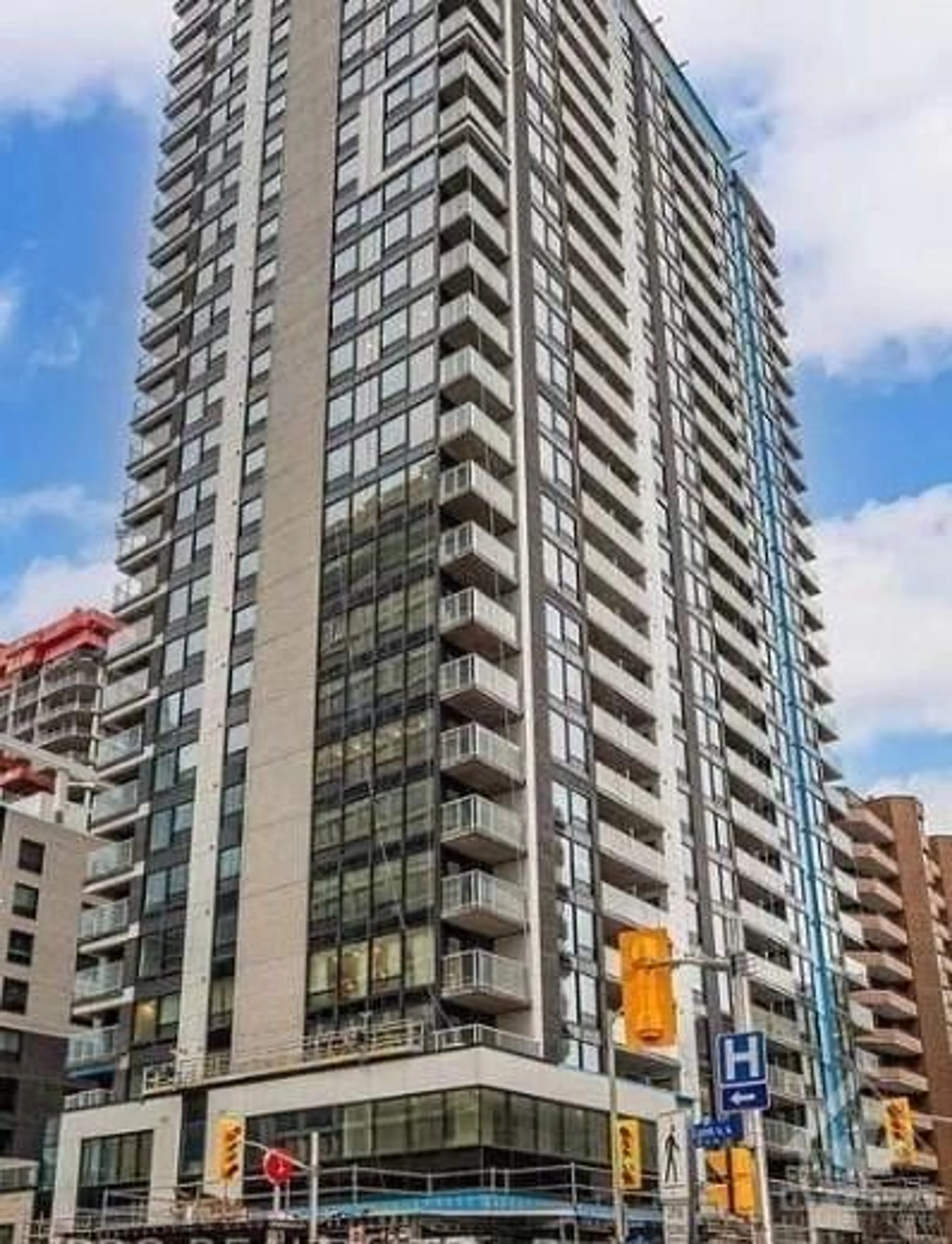 A pic from exterior of the house or condo for 340 QUEEN St #2407, Ottawa Ontario K1R 0G1