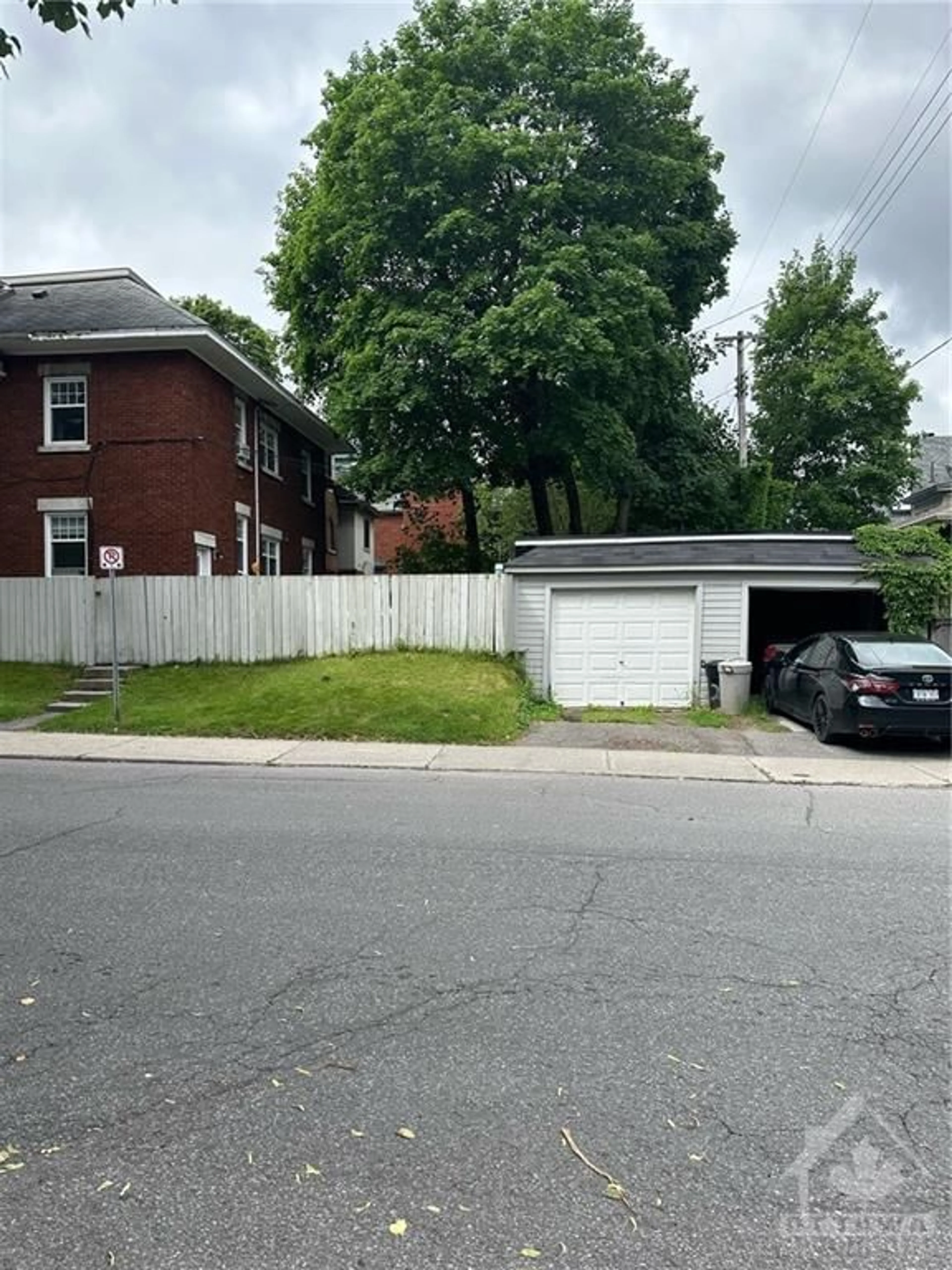 Frontside or backside of a home for 205 GLEBE Ave, Ottawa Ontario K1S 2C8