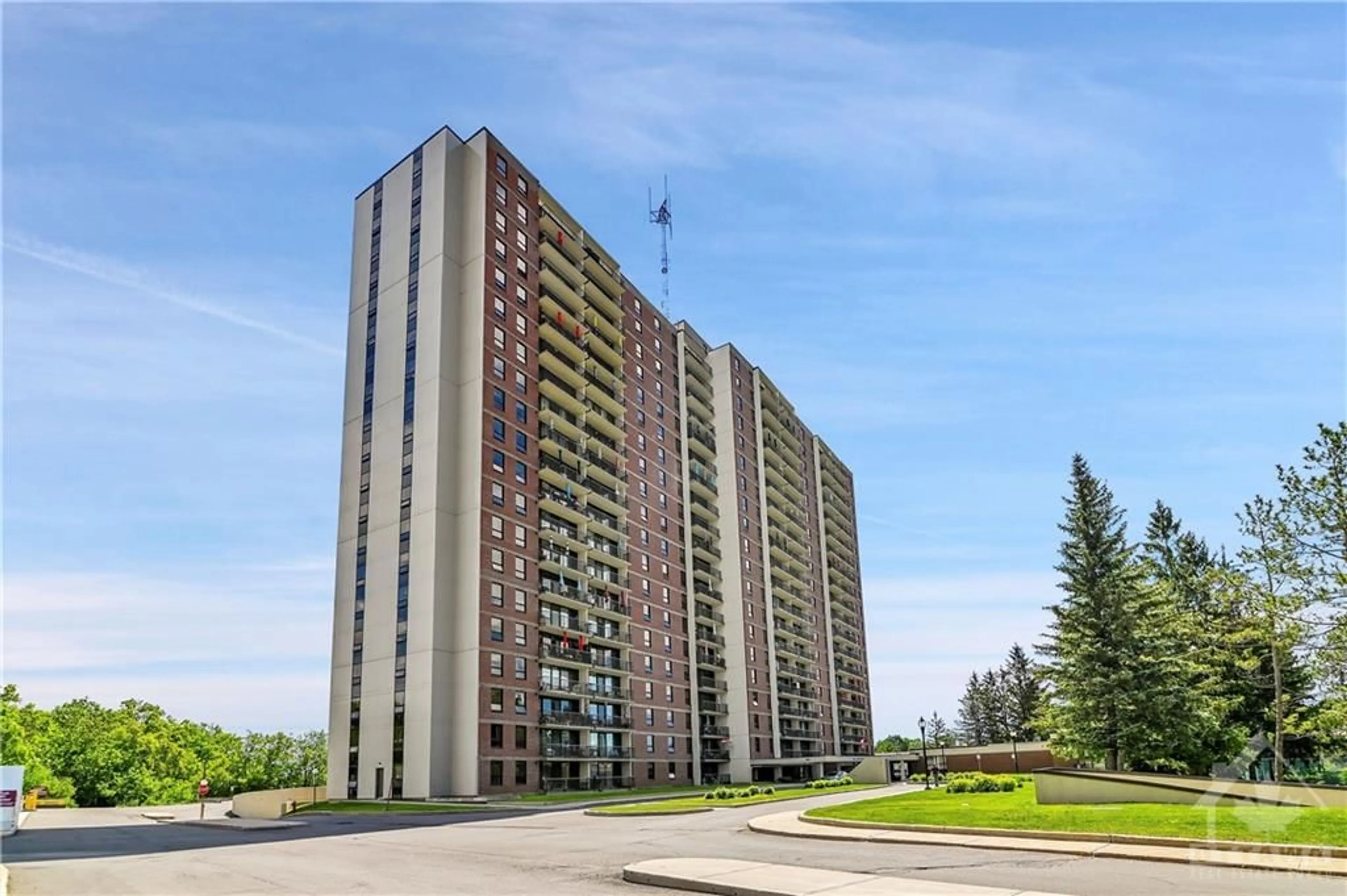 A pic from exterior of the house or condo for 665 BATHGATE Dr #2108, Ottawa Ontario K1K 3Y4