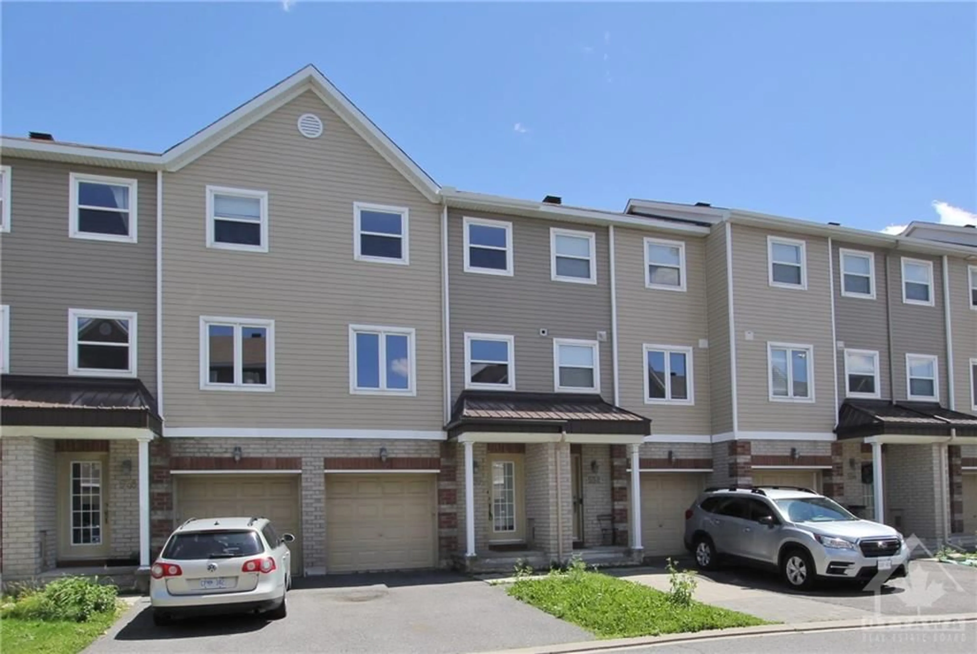 A pic from exterior of the house or condo for 530 SIMRAN Pvt, Ottawa Ontario K2J 3T2