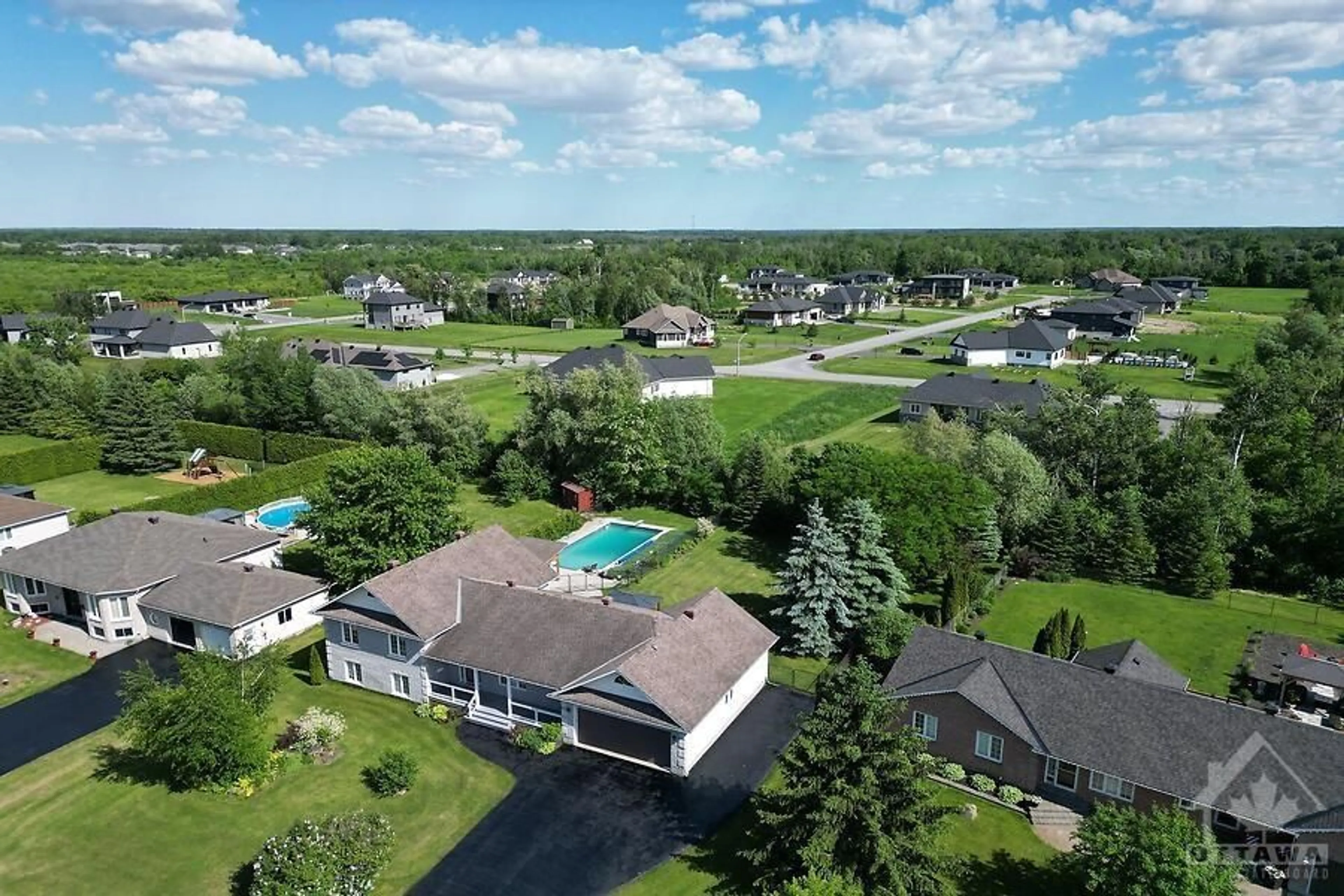 A pic from exterior of the house or condo, the fenced backyard for 1564 SCOTTANNE St, Ottawa Ontario K4P 1R3