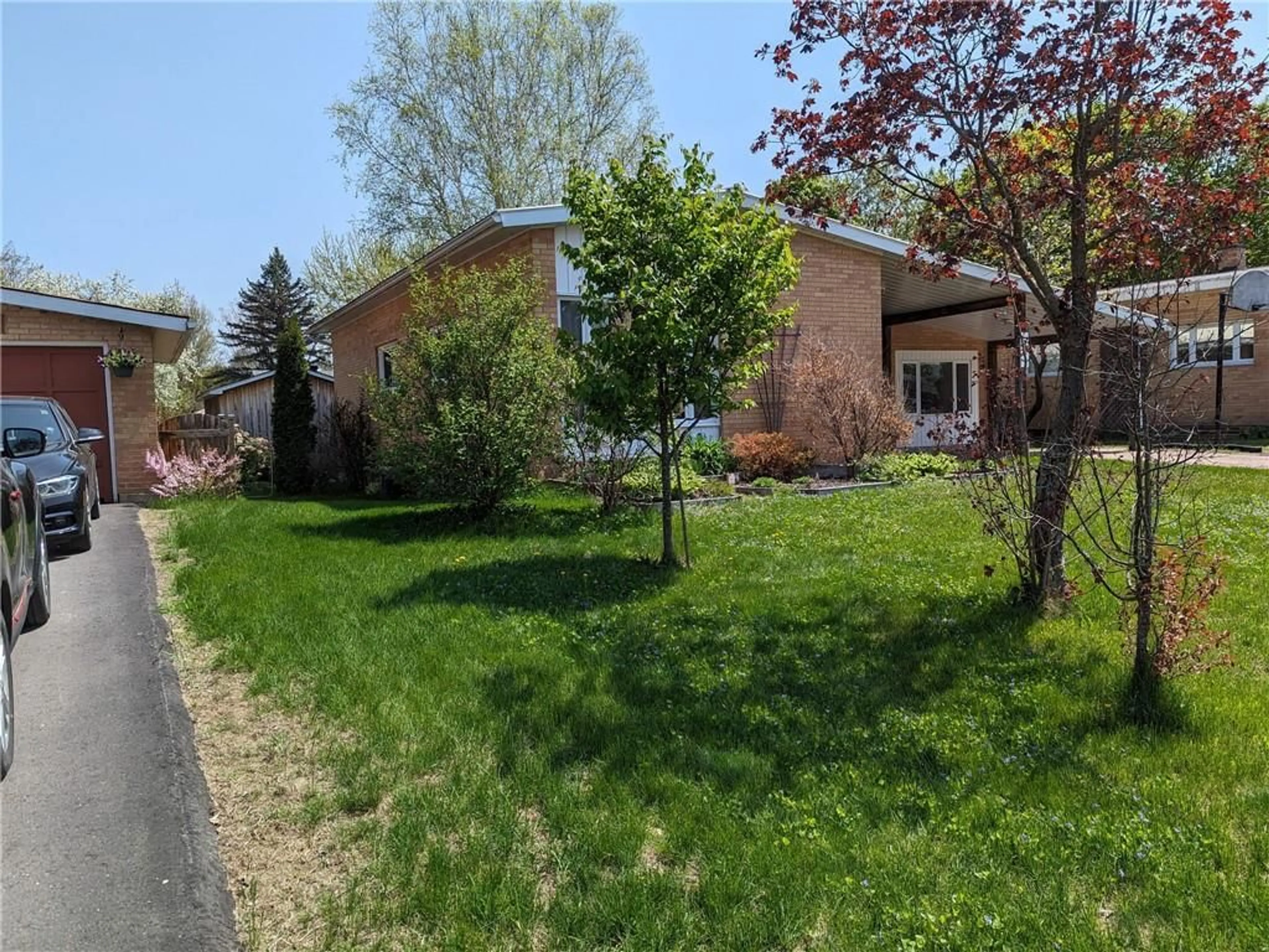 Frontside or backside of a home for 58 FRONTENAC Cres, Deep River Ontario K0J 1P0