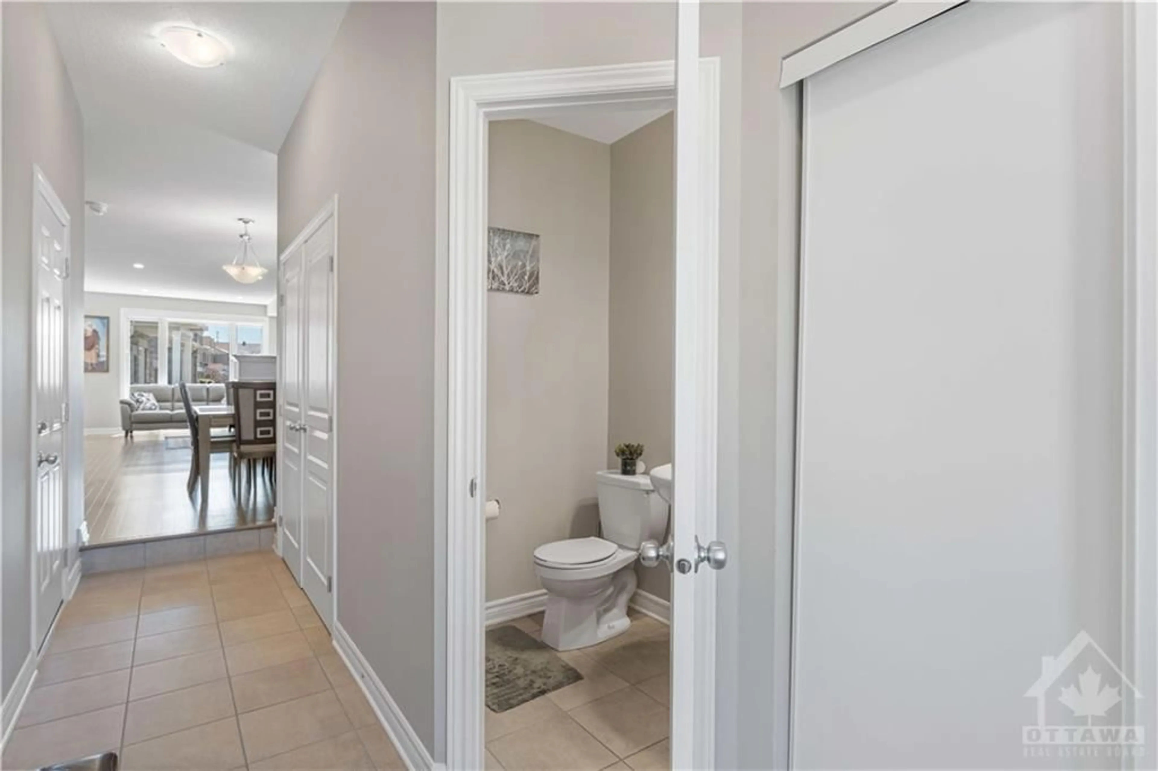 Bathroom for 225 SITTELLE Pvt, Ottawa Ontario K4A 1G1