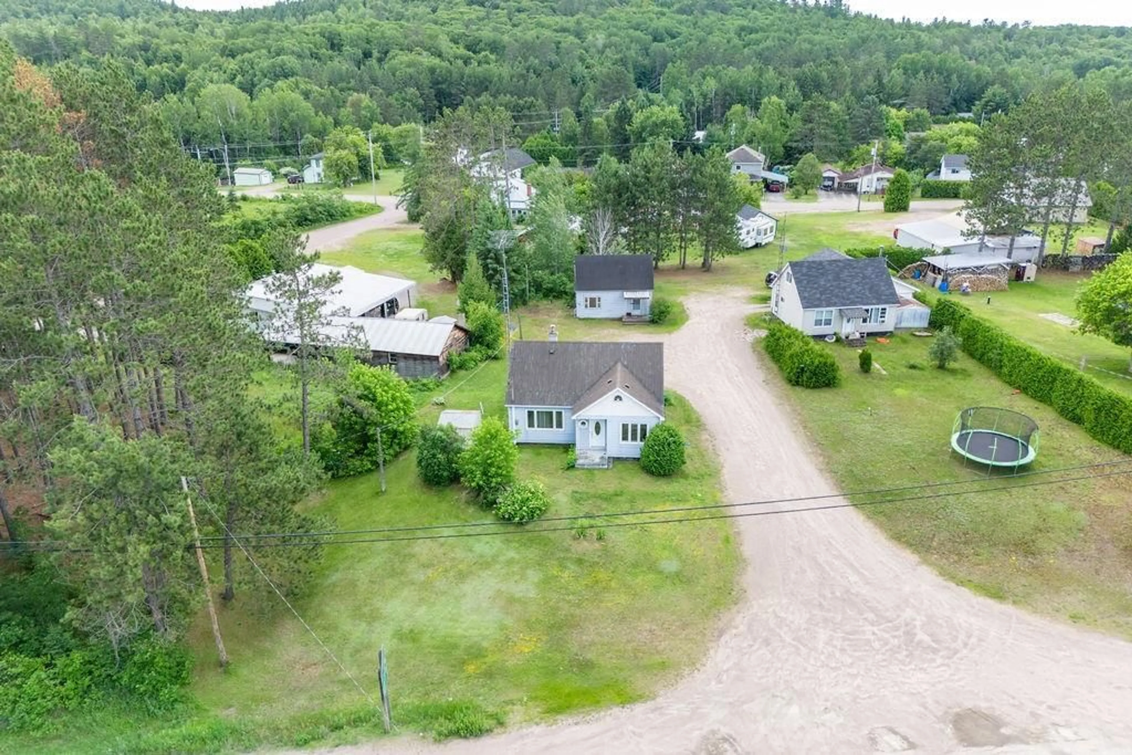 Cottage for 19319A 60 Hwy, Barry's Bay Ontario K0J 1B0