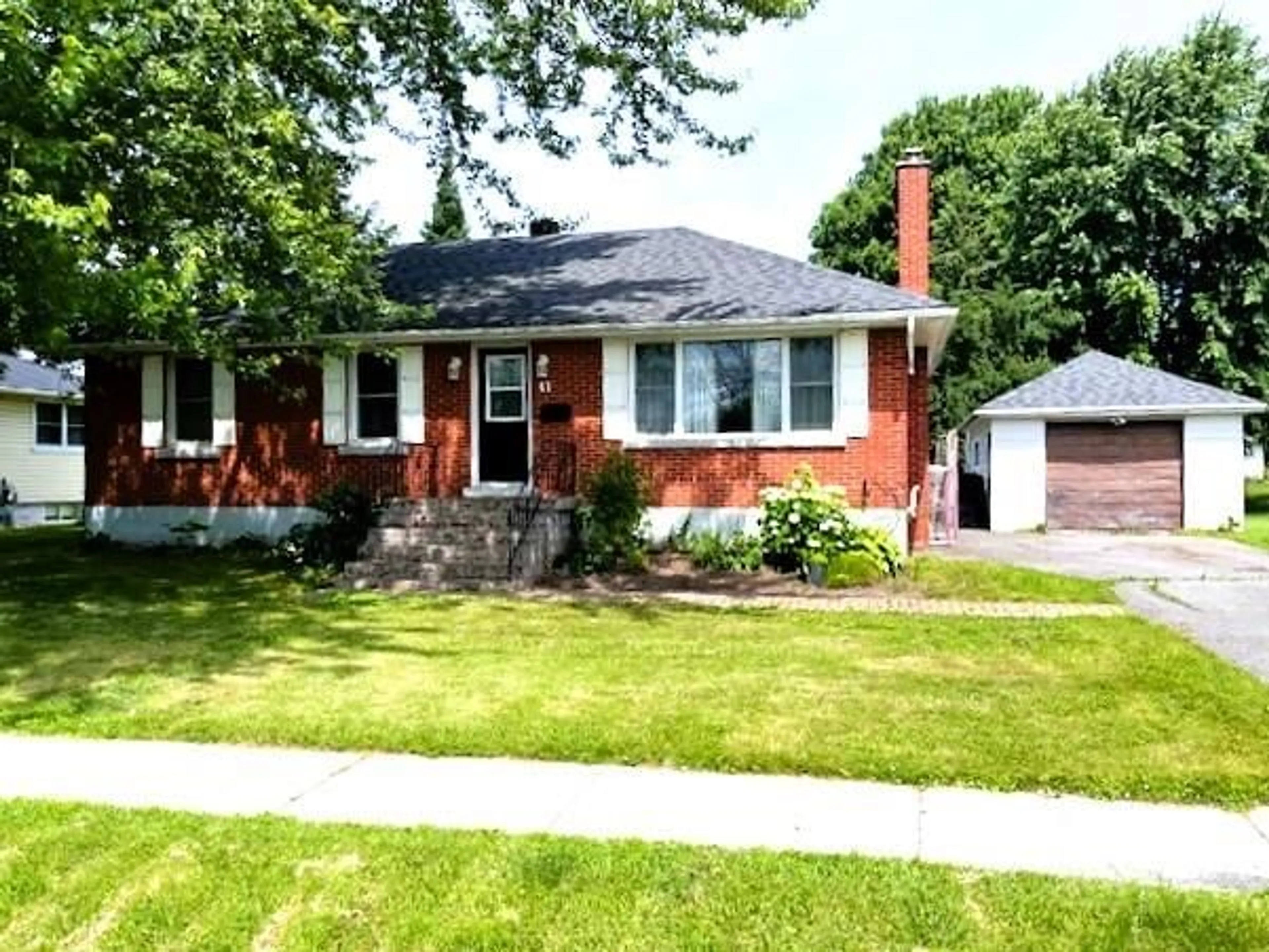 Home with brick exterior material for 41 SANTA CRUZ Dr, Ingleside Ontario K0C 1M0