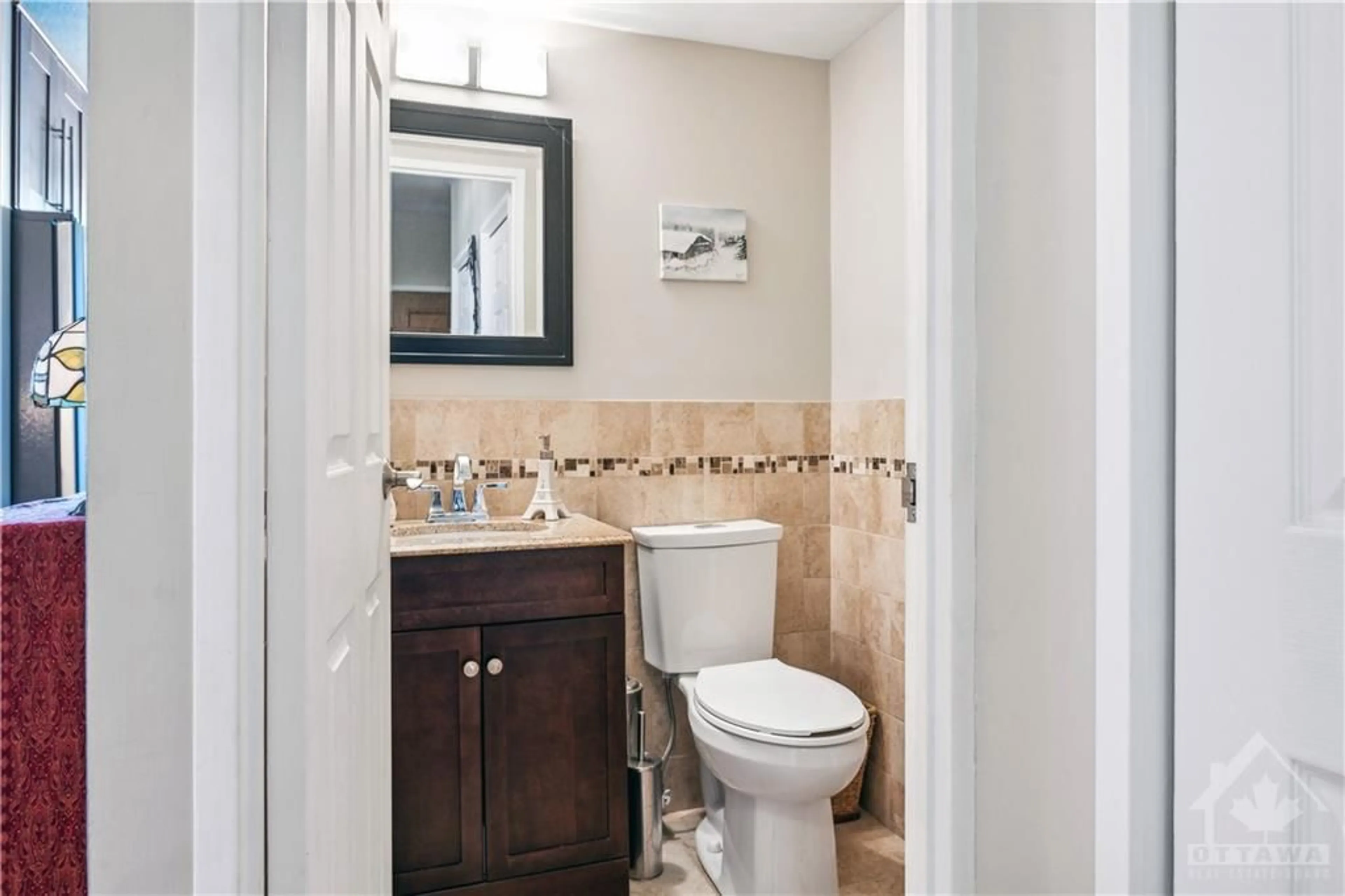 Standard bathroom, ceramic floors for 40 ARTHUR St #1101, Ottawa Ontario K1R 7T5