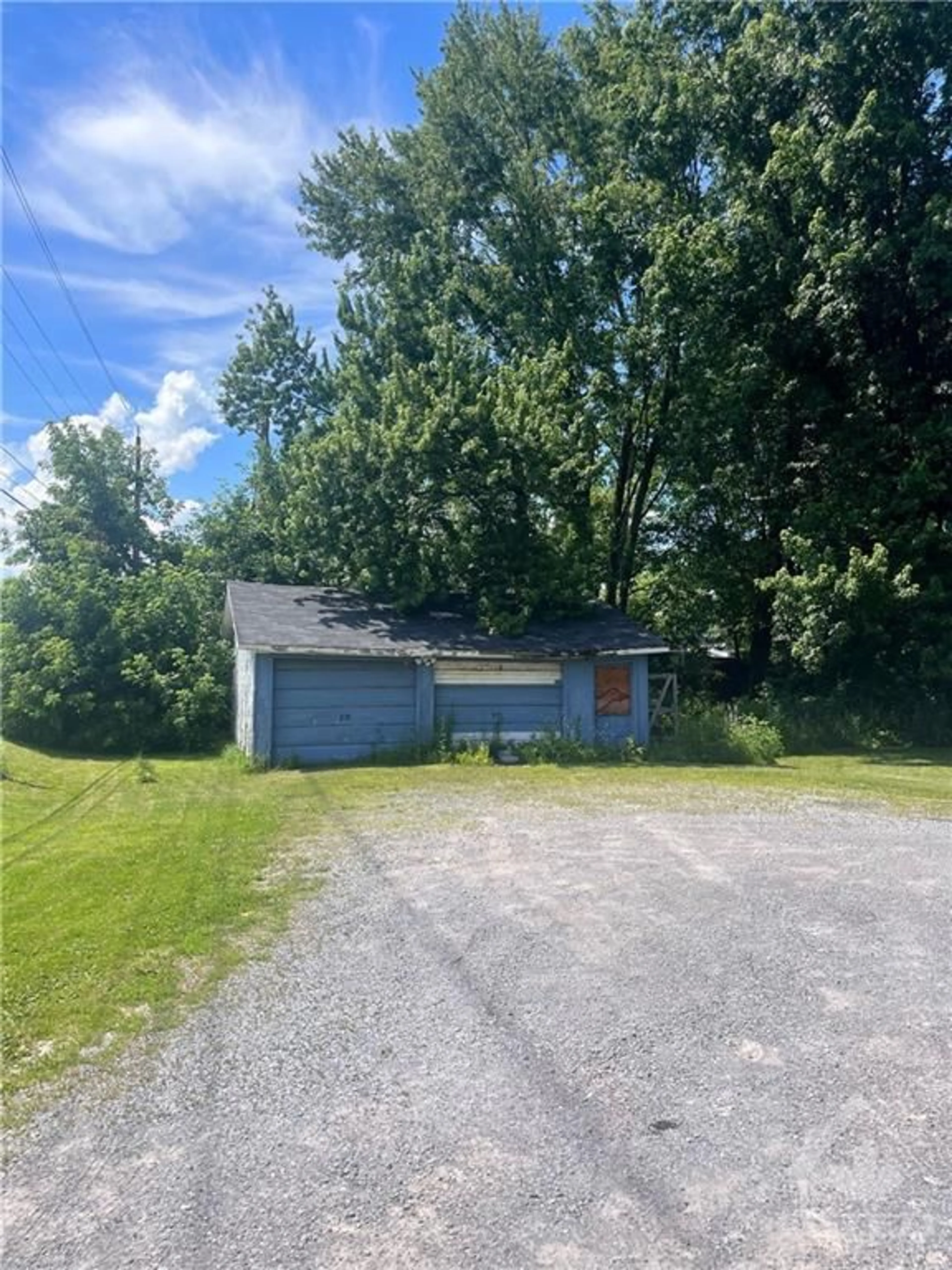 Shed for 3433 CARLING Ave, Ottawa Ontario K2H 7V5