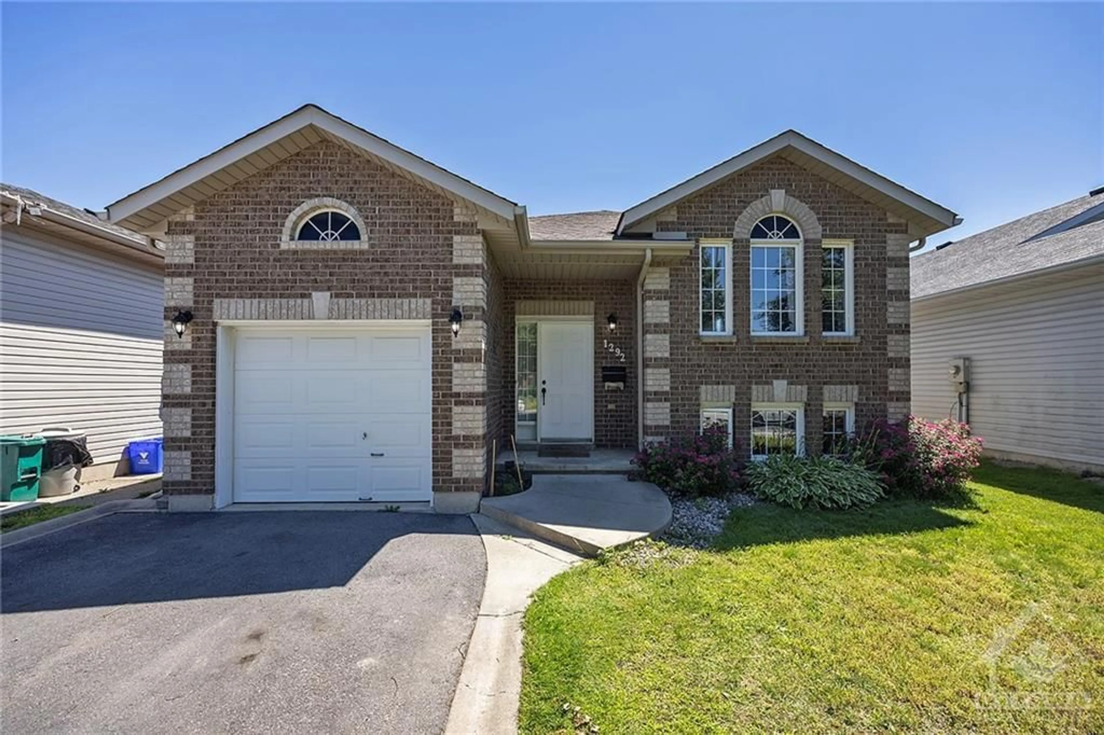 Home with brick exterior material for 1292 JUNIPER Dr, Kingston Ontario K7P 3G4