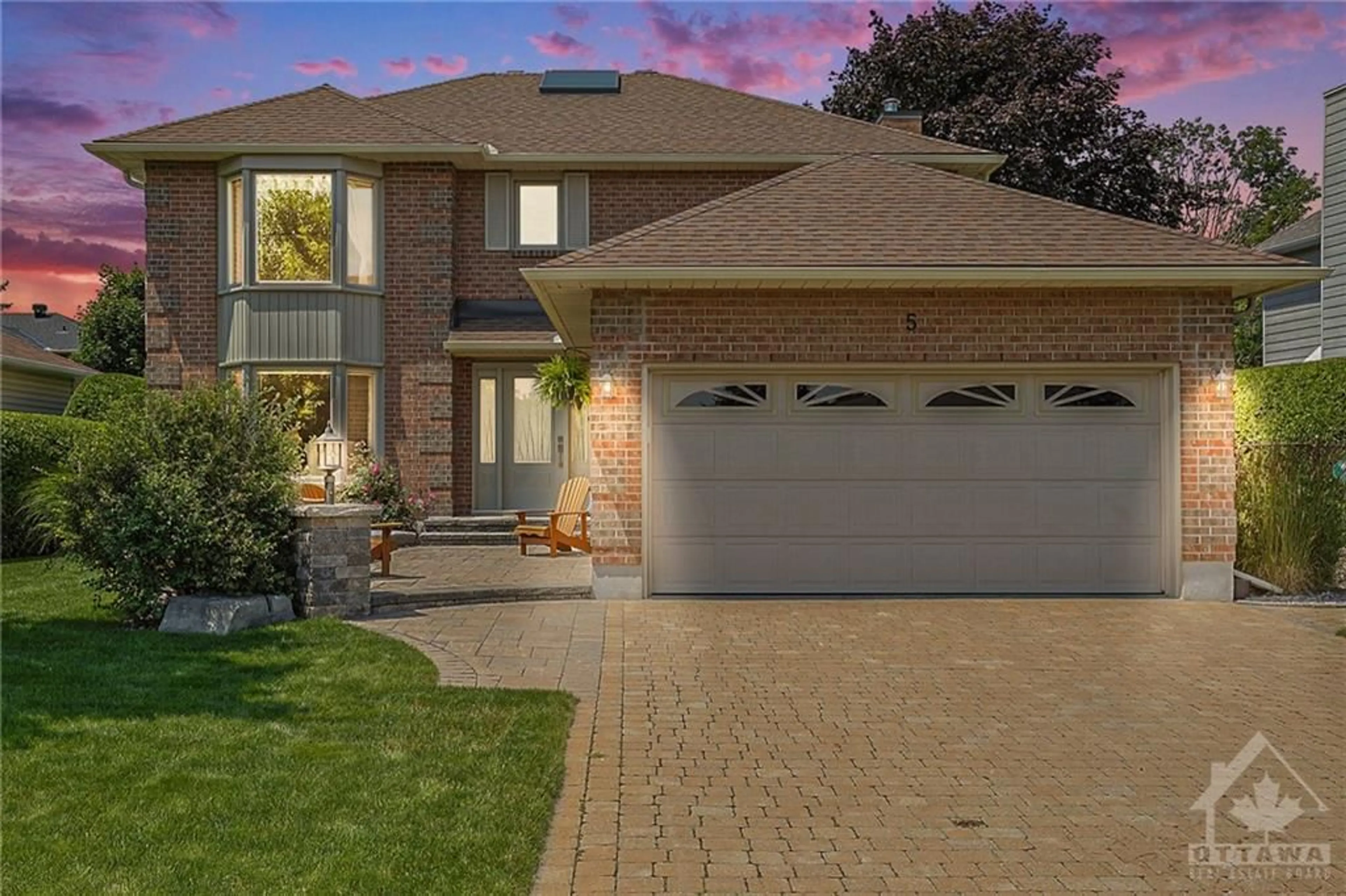 Home with brick exterior material for 5 SPRINGWOOD Cir, Ottawa Ontario K2S 1E1