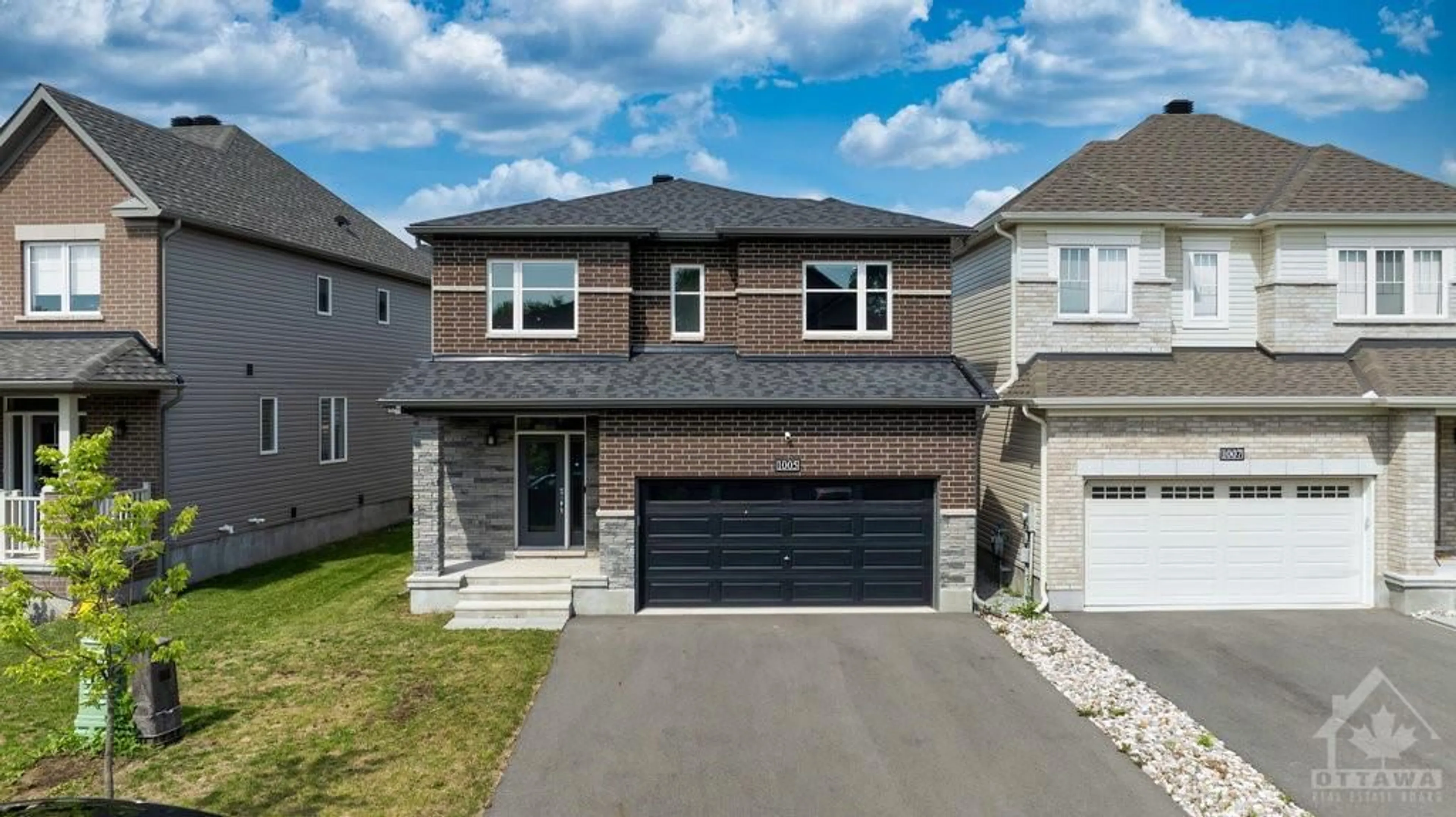 Frontside or backside of a home for 1005 JUBILATION Crt, Ottawa Ontario K4A 5K5