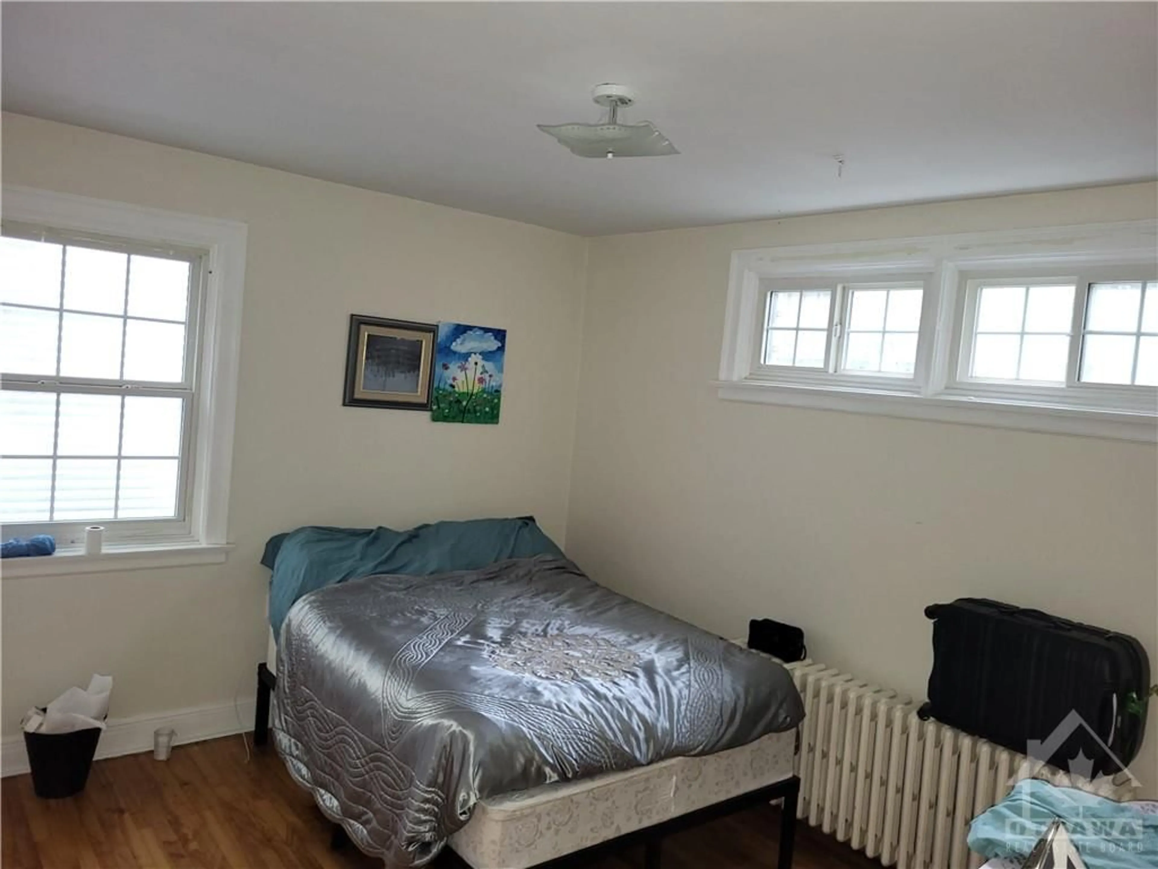 A pic of a room for 88-90 GOULBURN Ave, Ottawa Ontario K1N 8E1