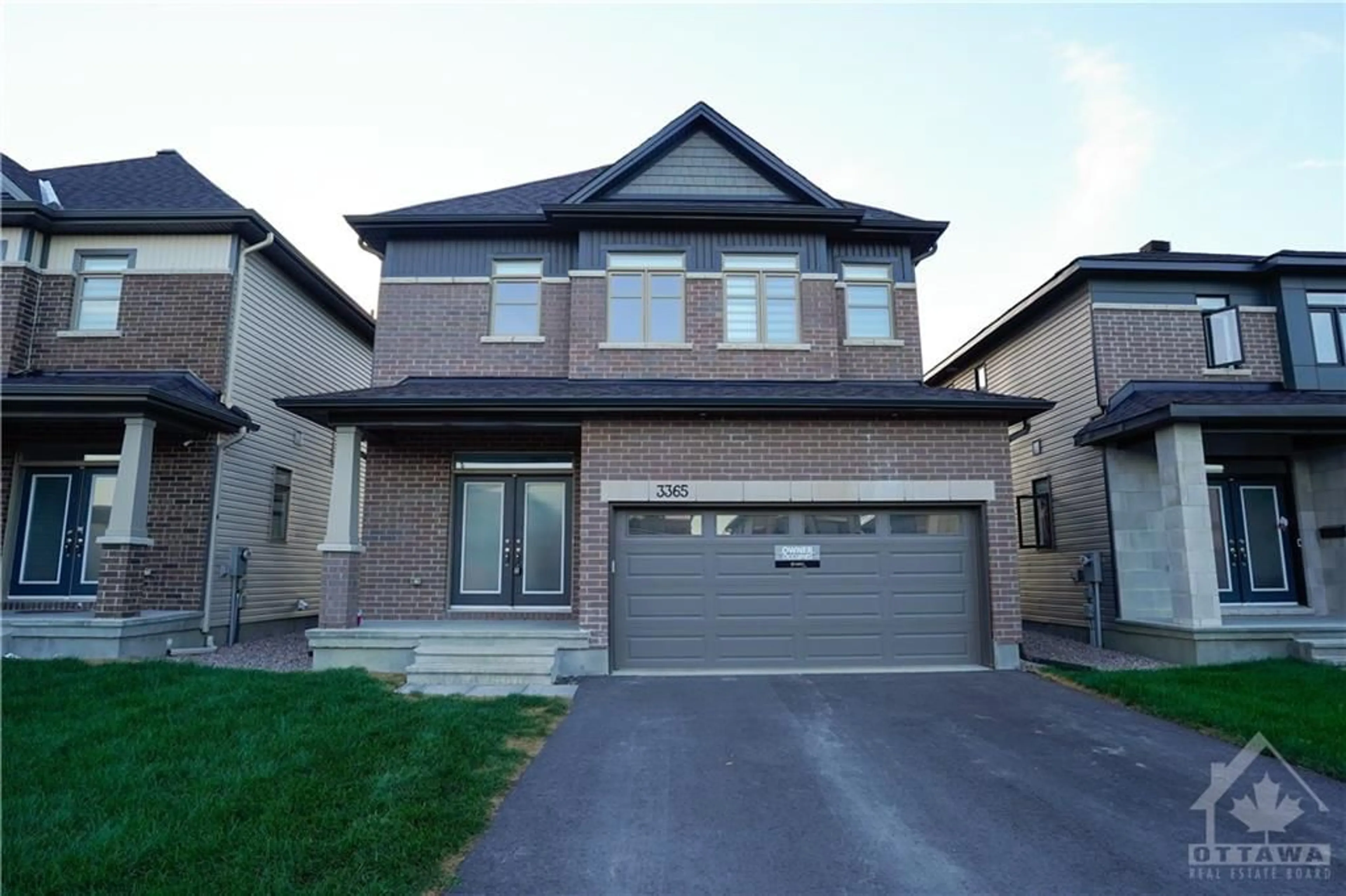 Frontside or backside of a home for 3365 FINDLAY CREEK Dr, Ottawa Ontario K1T 0V5