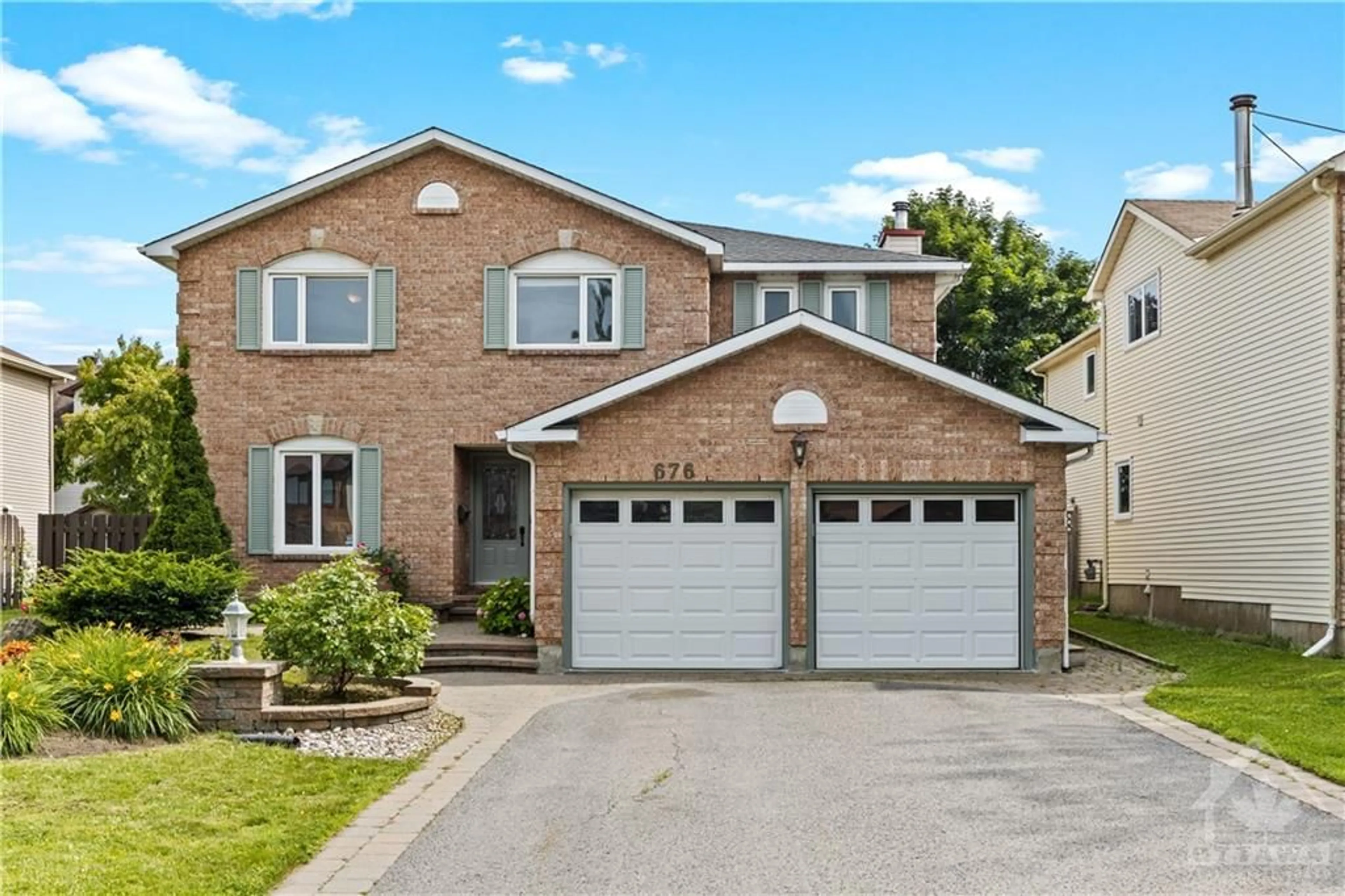 Frontside or backside of a home for 676 MERKLEY Dr, Orleans Ontario K4A 1L7