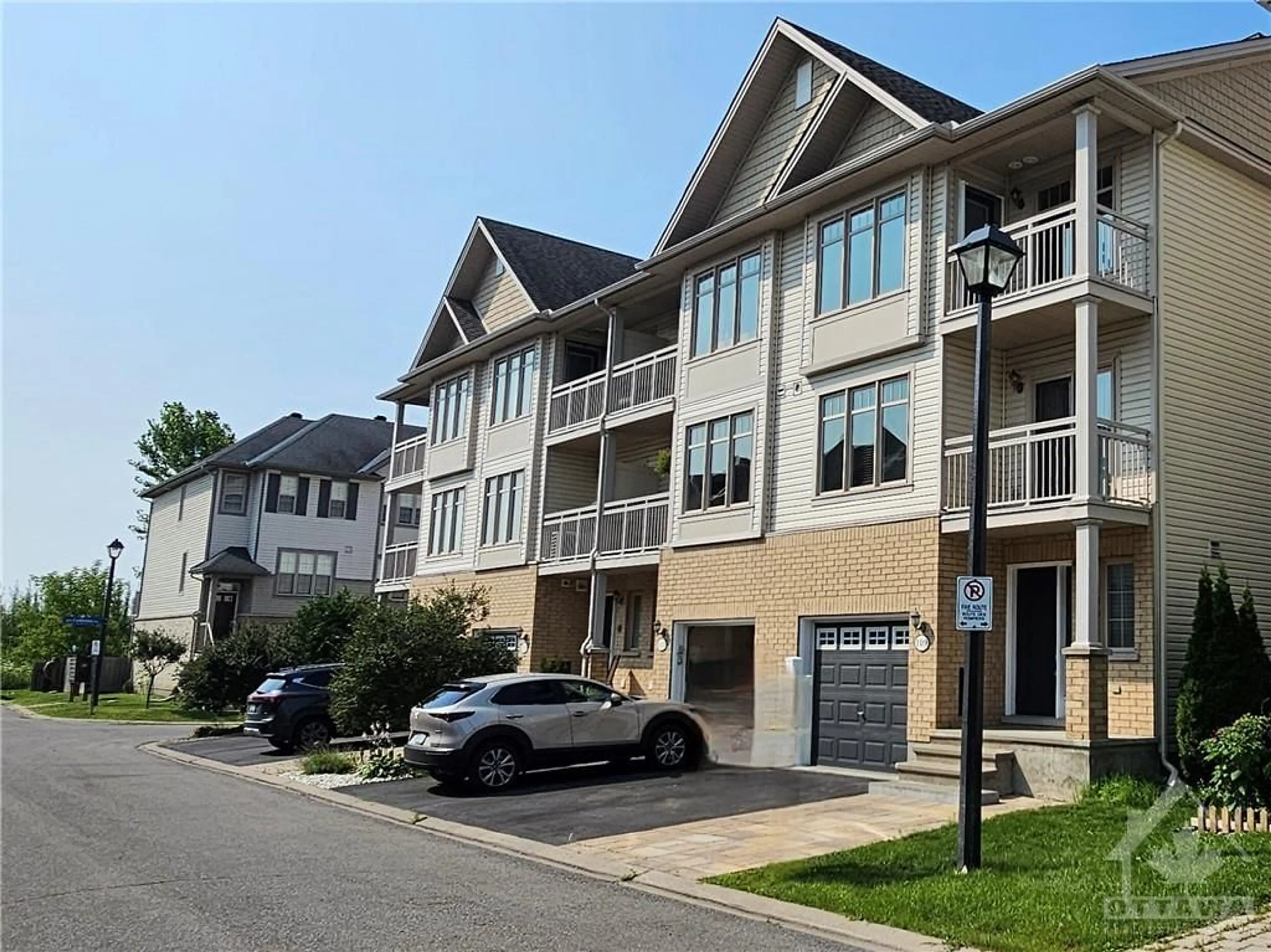 A pic from exterior of the house or condo for 109 CAITHNESS Pvt, Orleans Ontario K1W 0G5