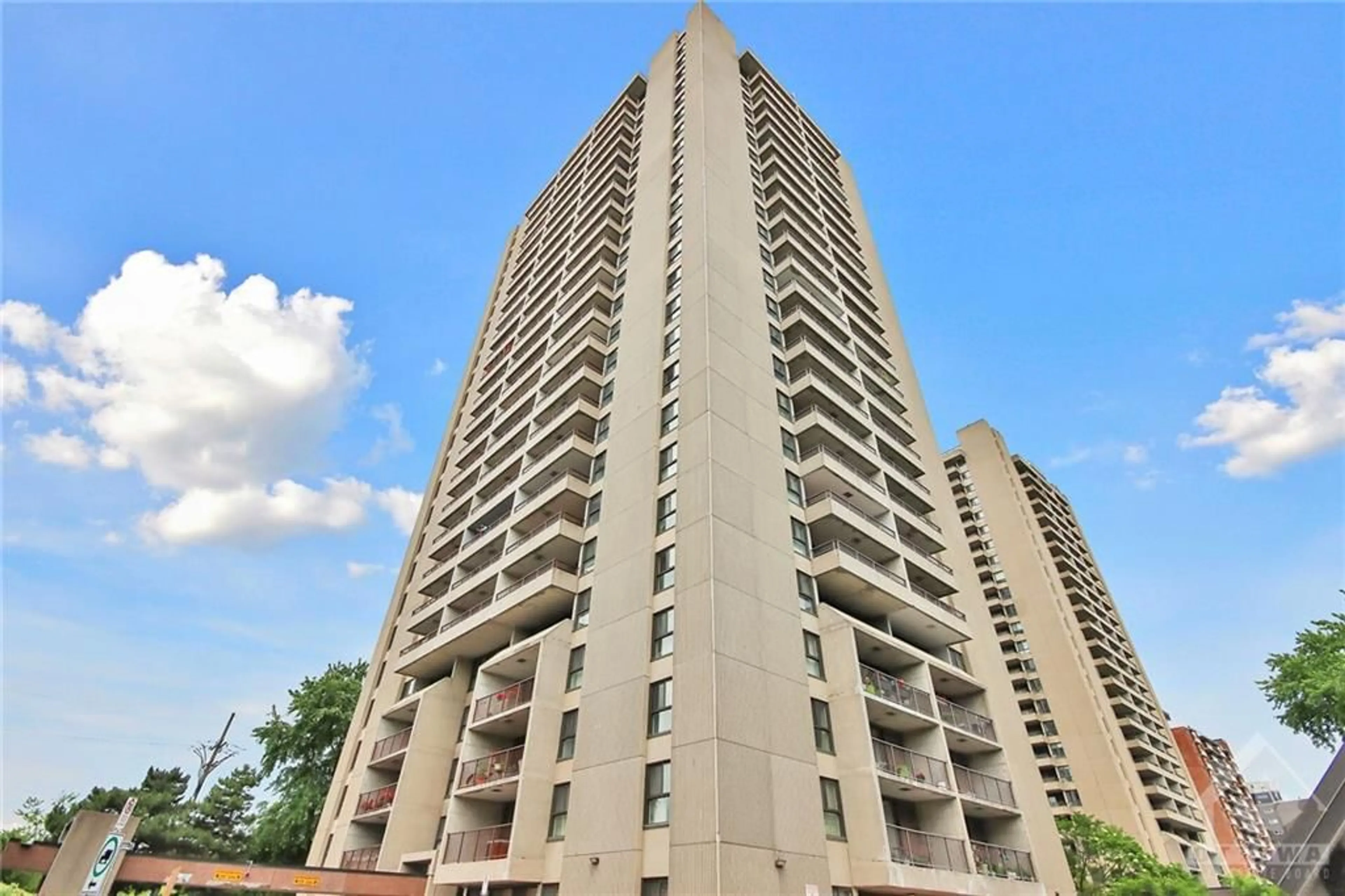 A pic from exterior of the house or condo for 1785 FROBISHER Lane #2101, Ottawa Ontario K1G 3T7