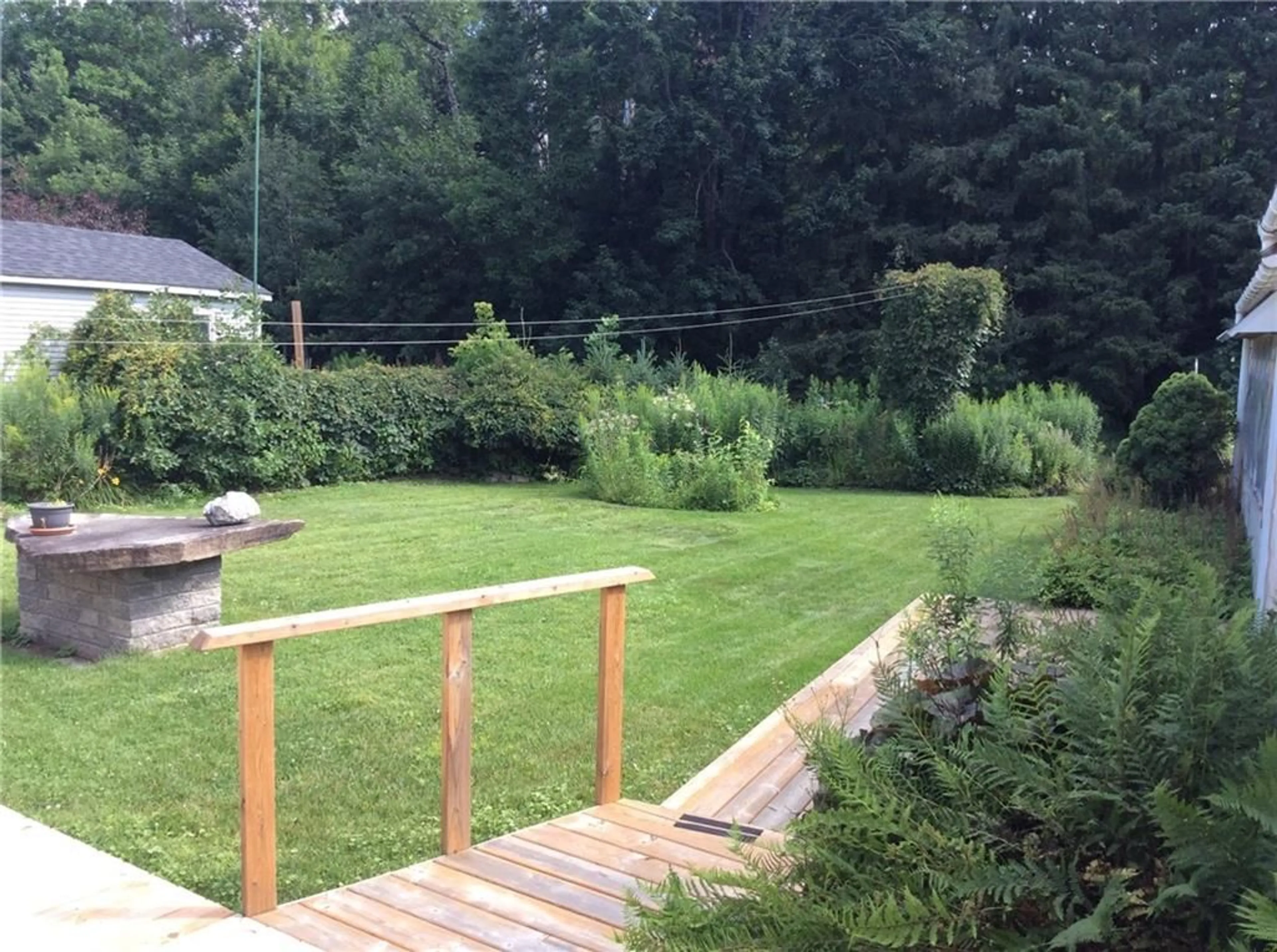 Fenced yard for 55 BEACH Ave, Deep River Ontario K0J 1P0