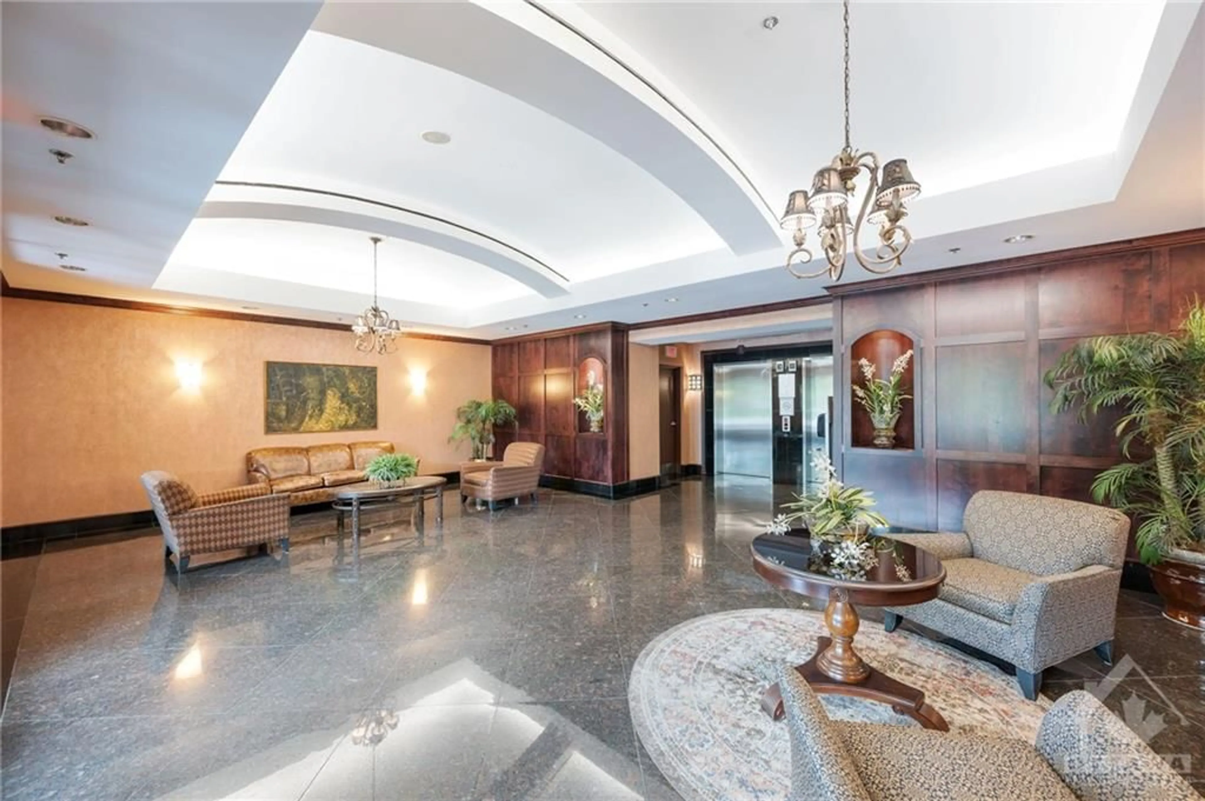 Indoor lobby for 570 LAURIER Ave #1605, Ottawa Ontario K1R 1C8