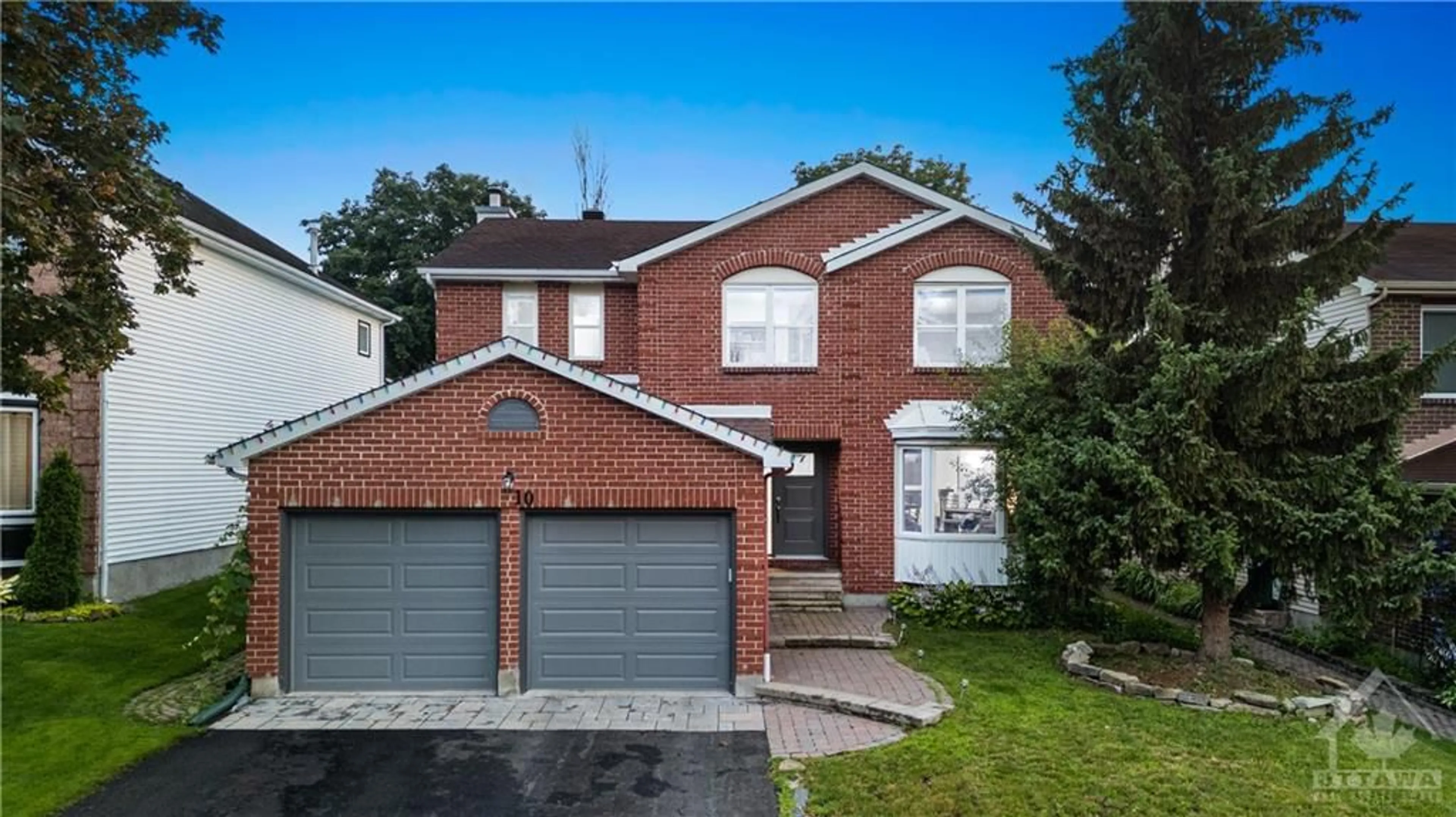 Home with brick exterior material for 10 ALLENBY Rd, Kanata Ontario K2K 2H2