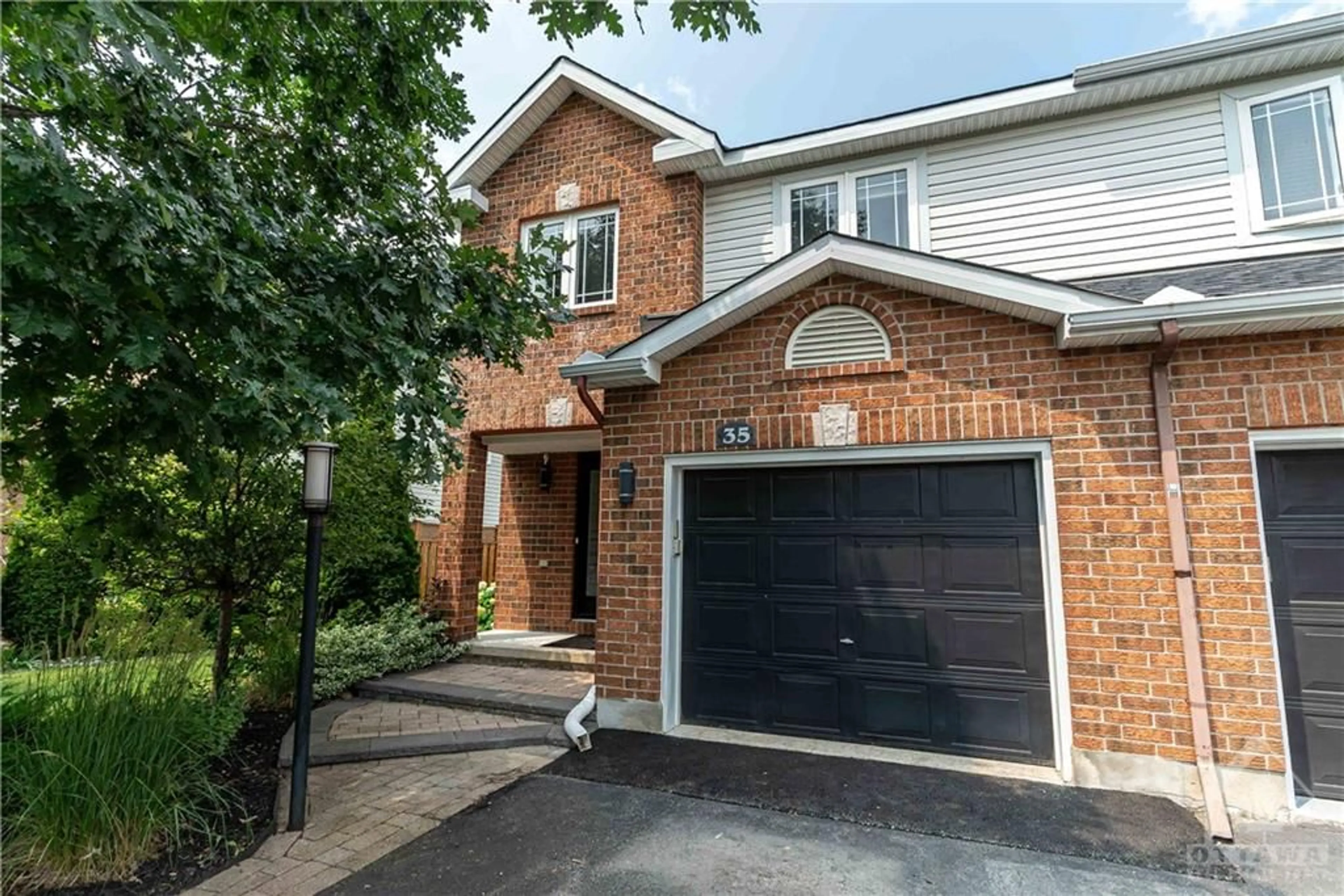 Home with brick exterior material for 35 ABACA Way, Stittsville Ontario K2S 2C4