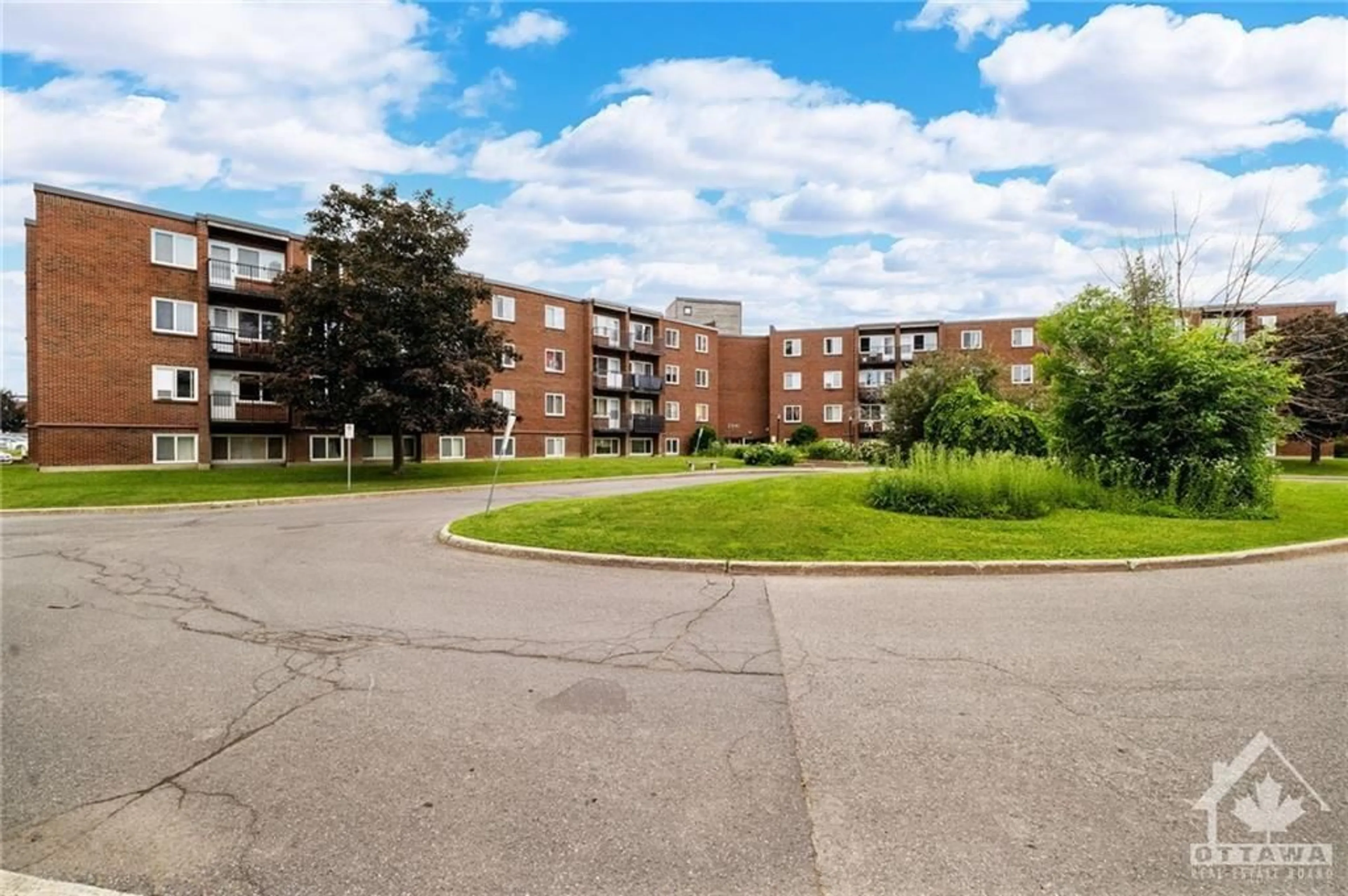 A pic from exterior of the house or condo for 2041 ARROWSMITH Dr #407A, Ottawa Ontario K1J 7V7