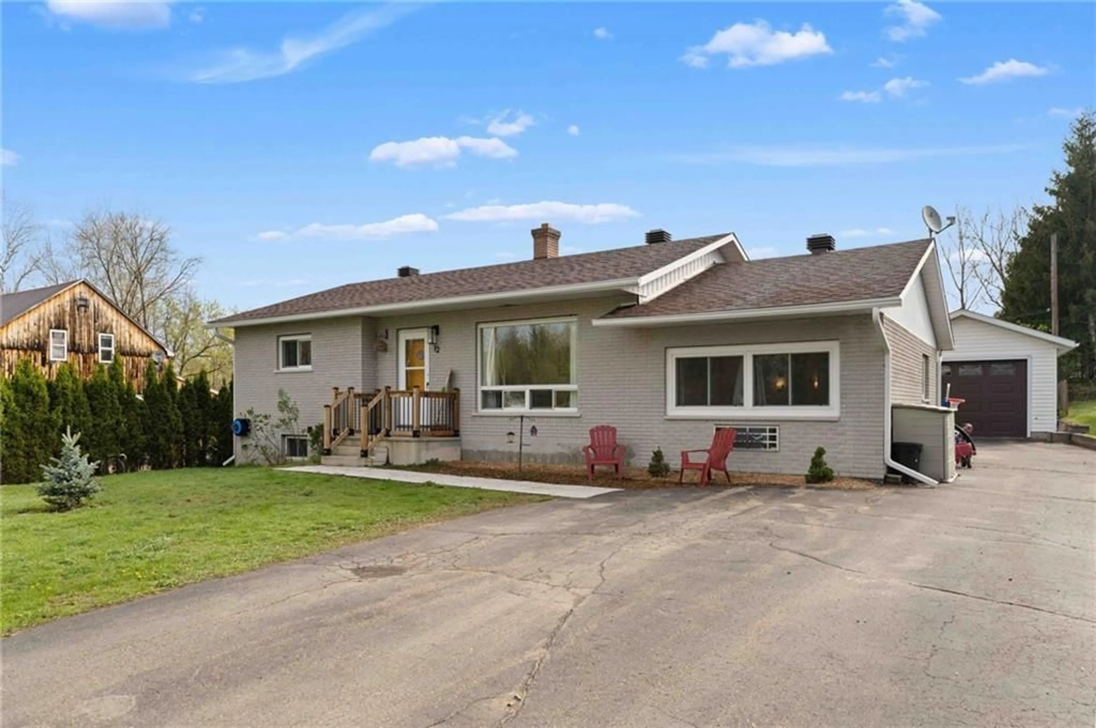 Frontside or backside of a home for 12 LISK St, Killaloe Ontario K0J 2A0