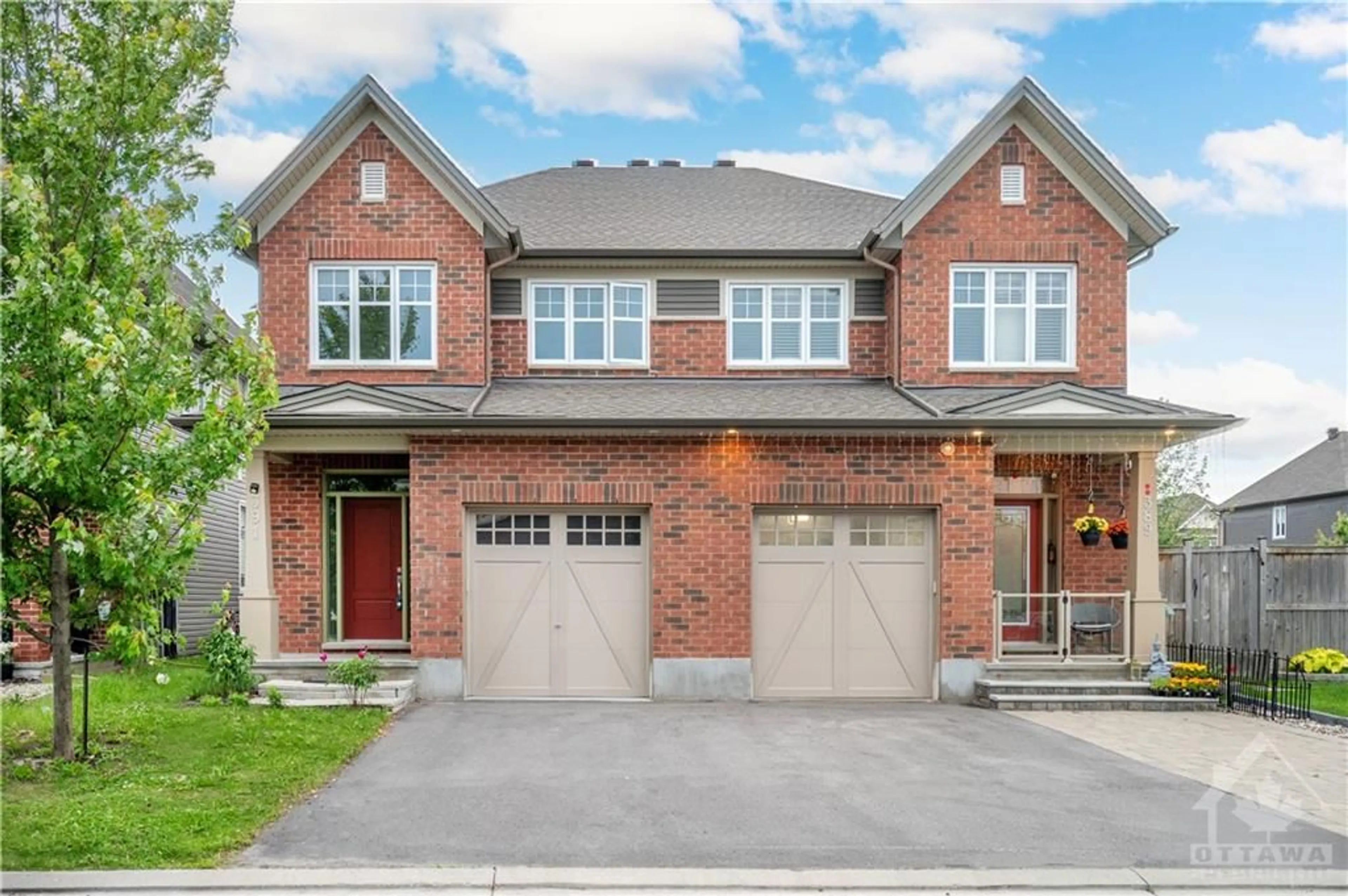 Home with brick exterior material for 391 WARMSTONE Dr, Ottawa Ontario K2S 0W3