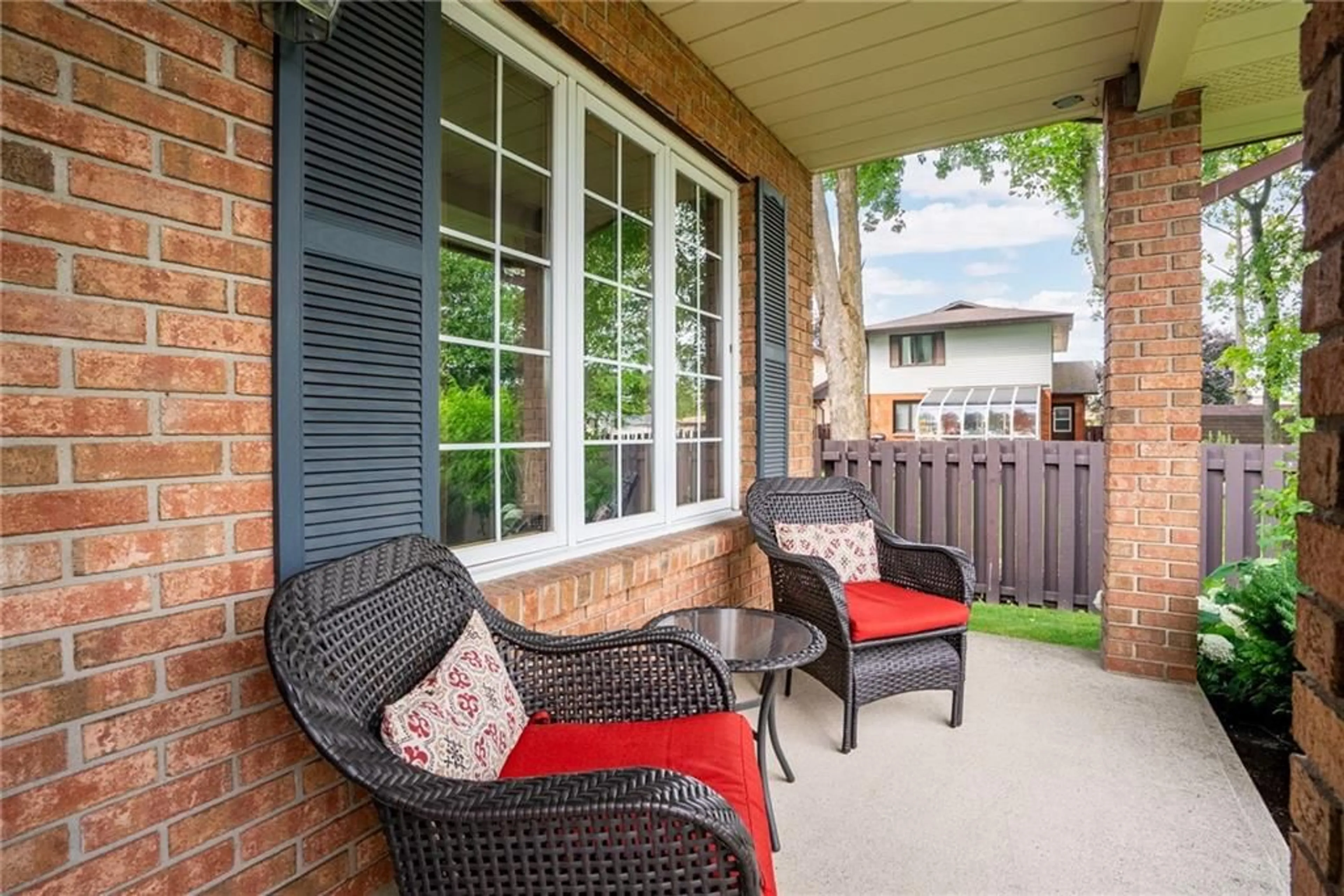 Patio for 1308 LANCASTER Cres, Cornwall Ontario K6H 6P6