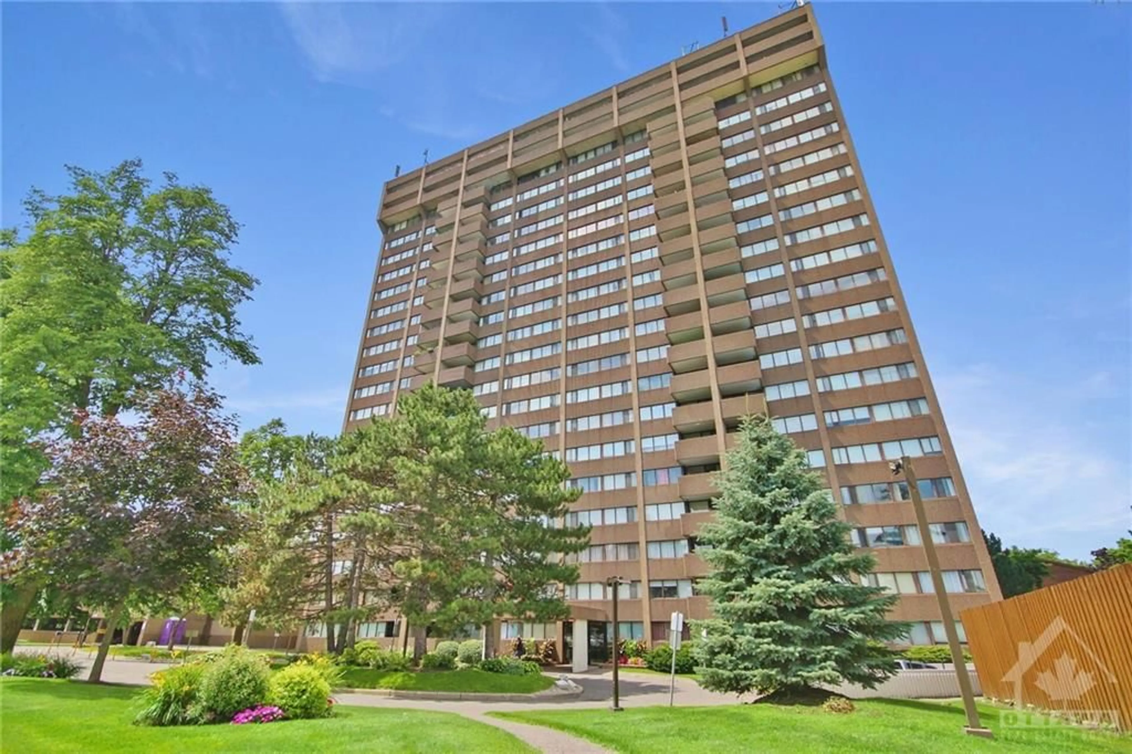 A pic from exterior of the house or condo for 1285 CAHILL Ave #1303, Ottawa Ontario K1V 9A7