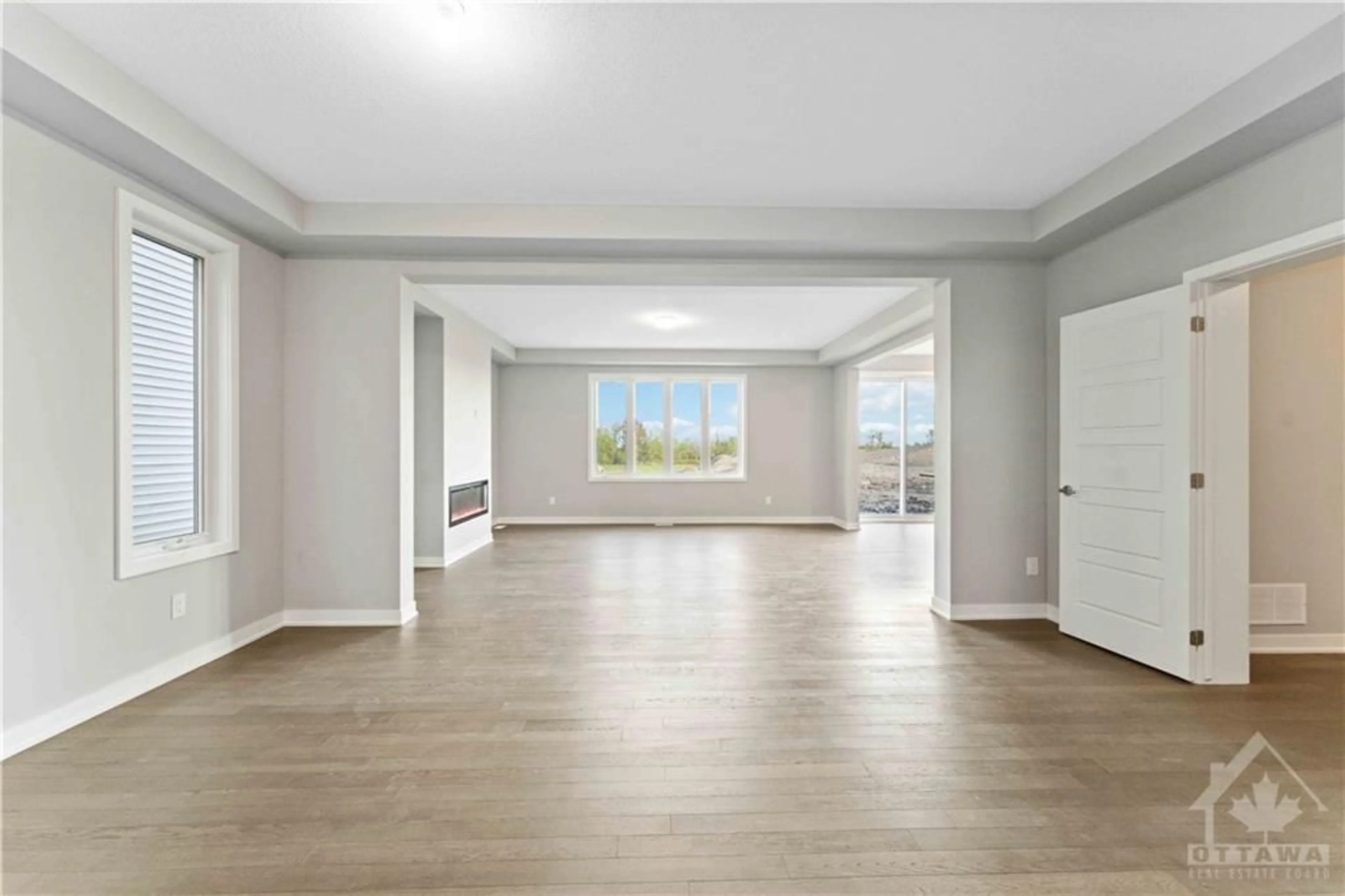 A pic of a room, wood floors for 667 FENWICK Way, Ottawa Ontario K2C 3H2