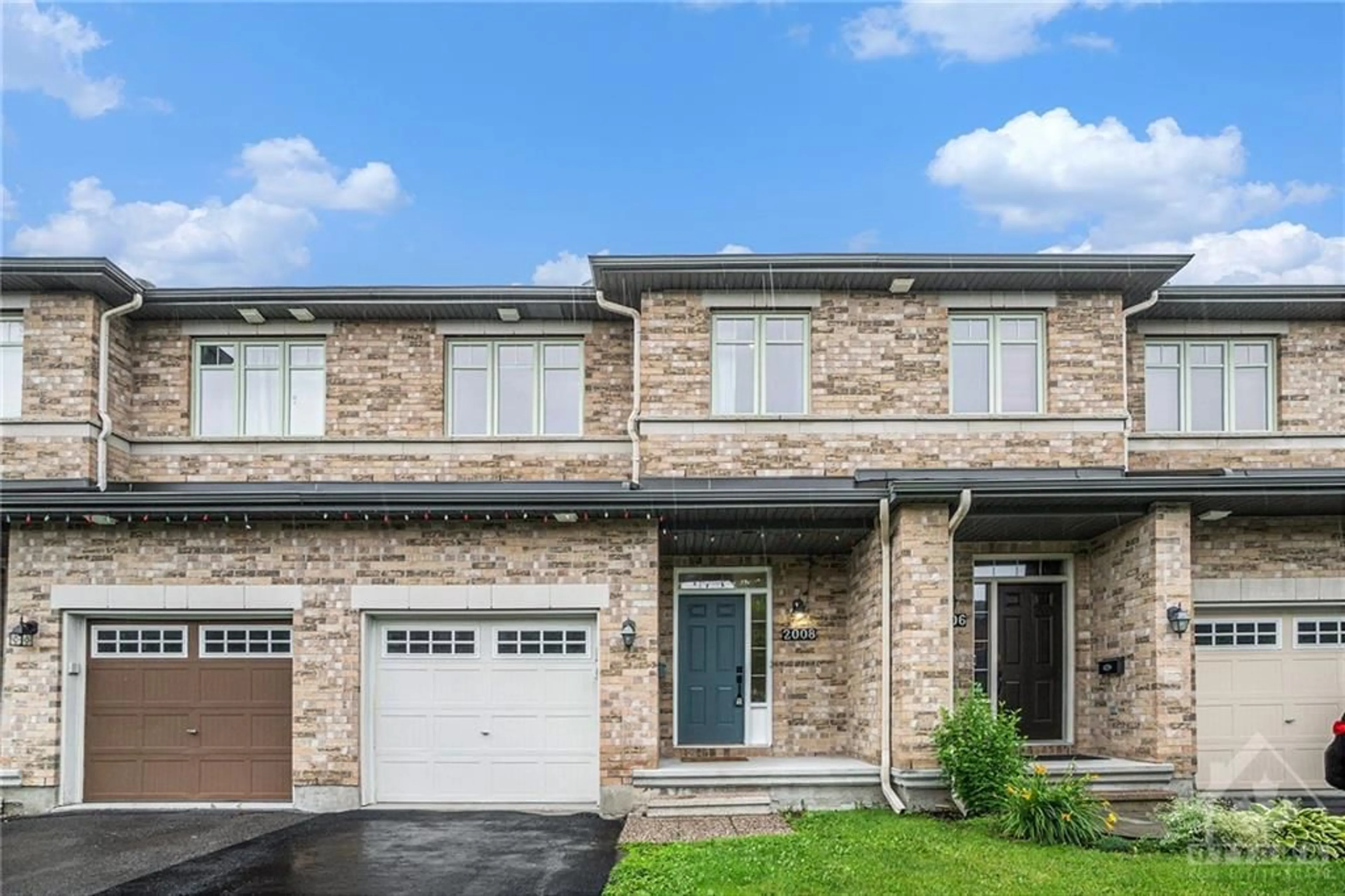 Home with brick exterior material for 2008 PENNYROYAL Cres, Ottawa Ontario K4A 0S7