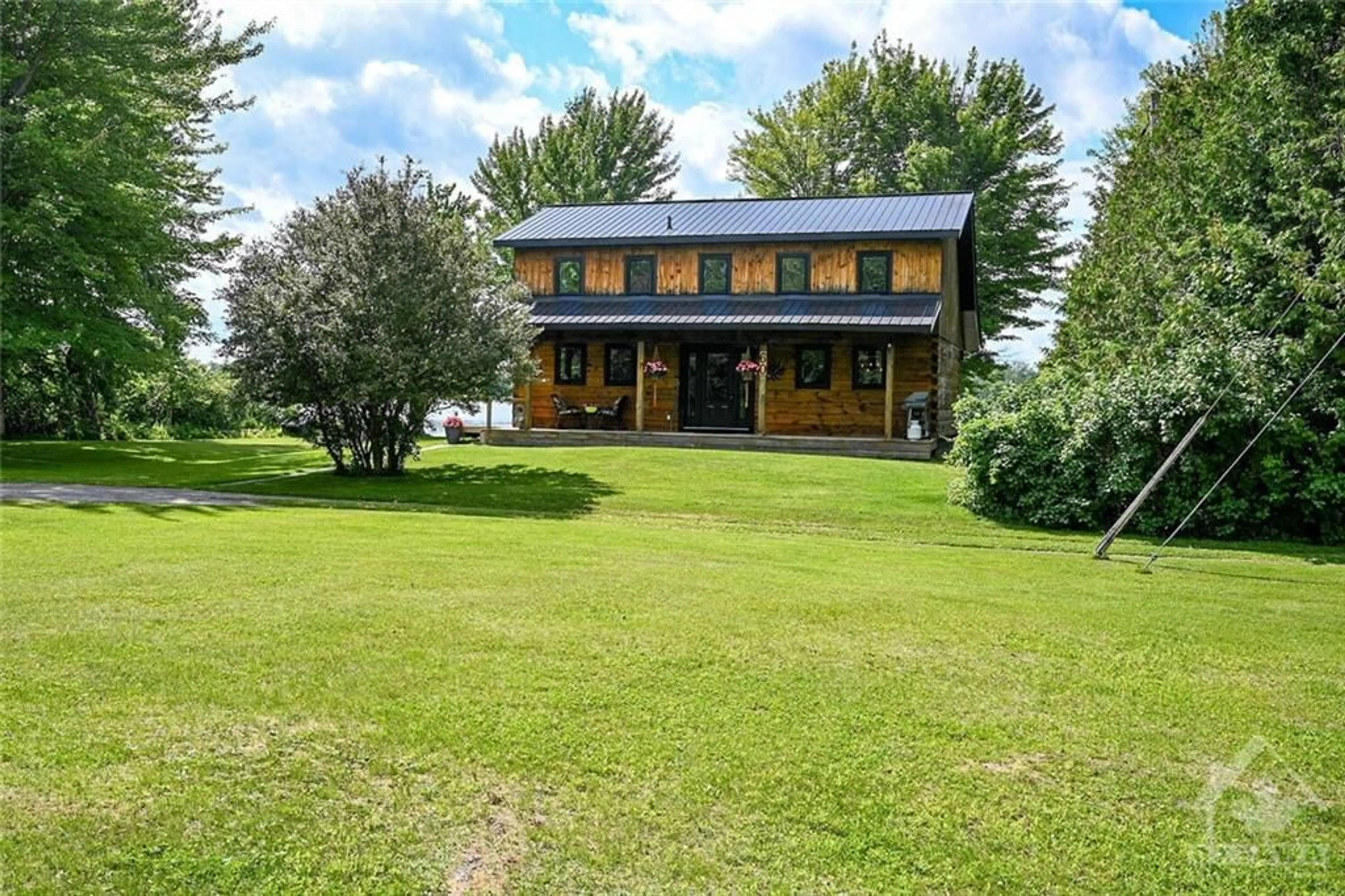 Cottage for 60 CORKTOWN Lane, Merrickville Ontario K0G 1N0