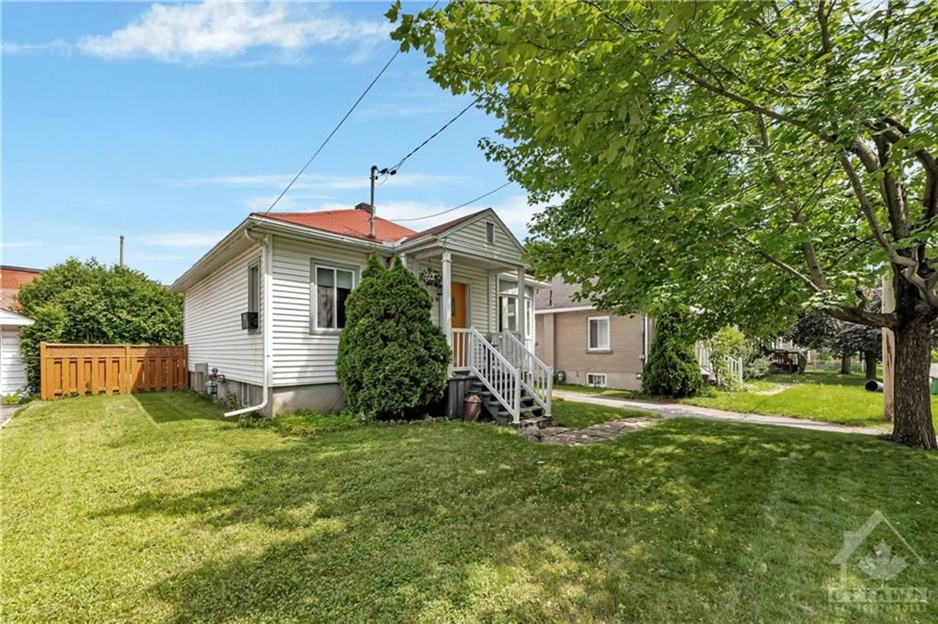 Frontside or backside of a home for 389 ENFIELD Ave, Ottawa Ontario K1L 7L2