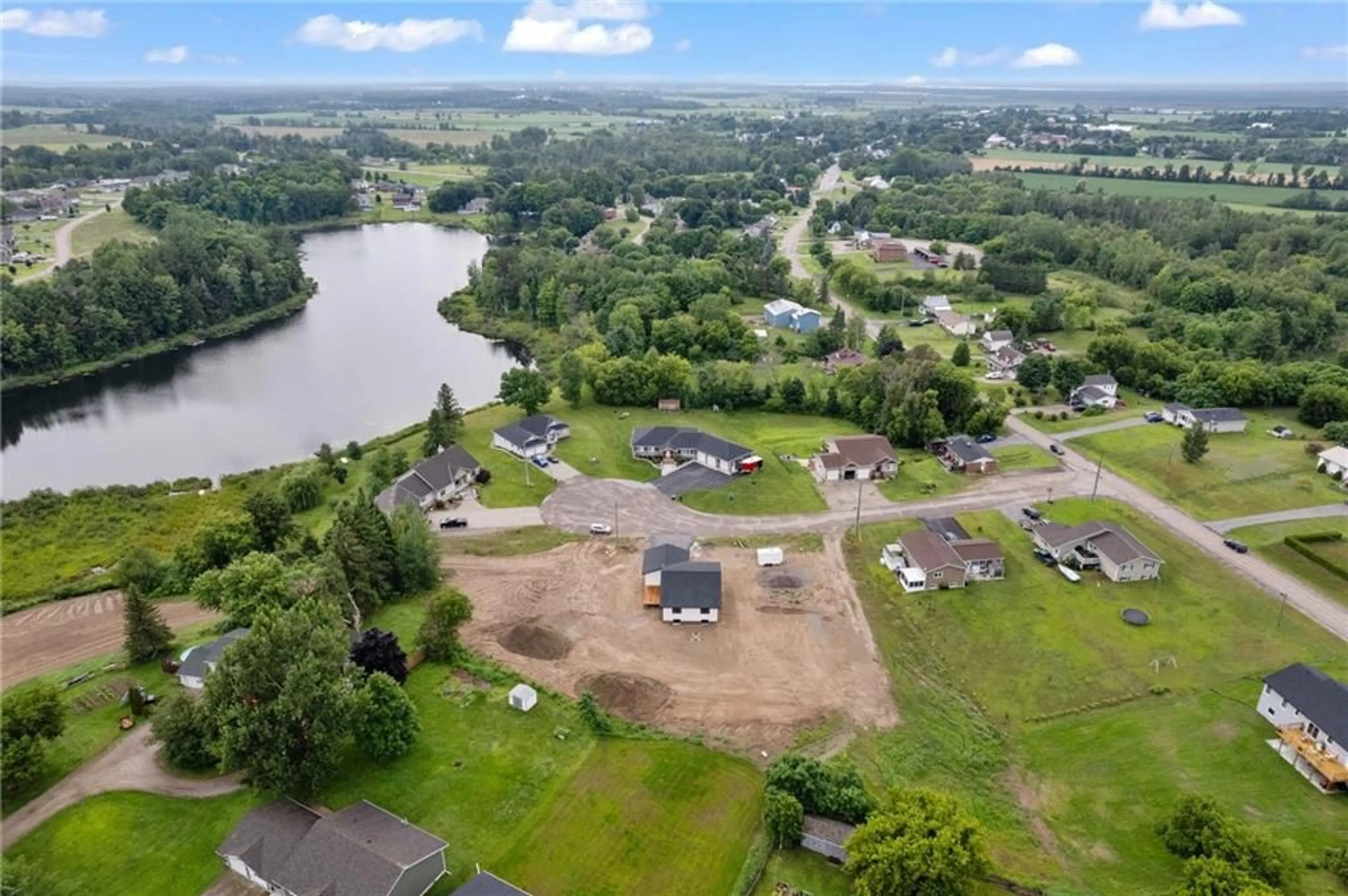 A pic from exterior of the house or condo, the view of lake or river for 7 MAPLEVIEW Crt, Beachburg Ontario K0J 1C0