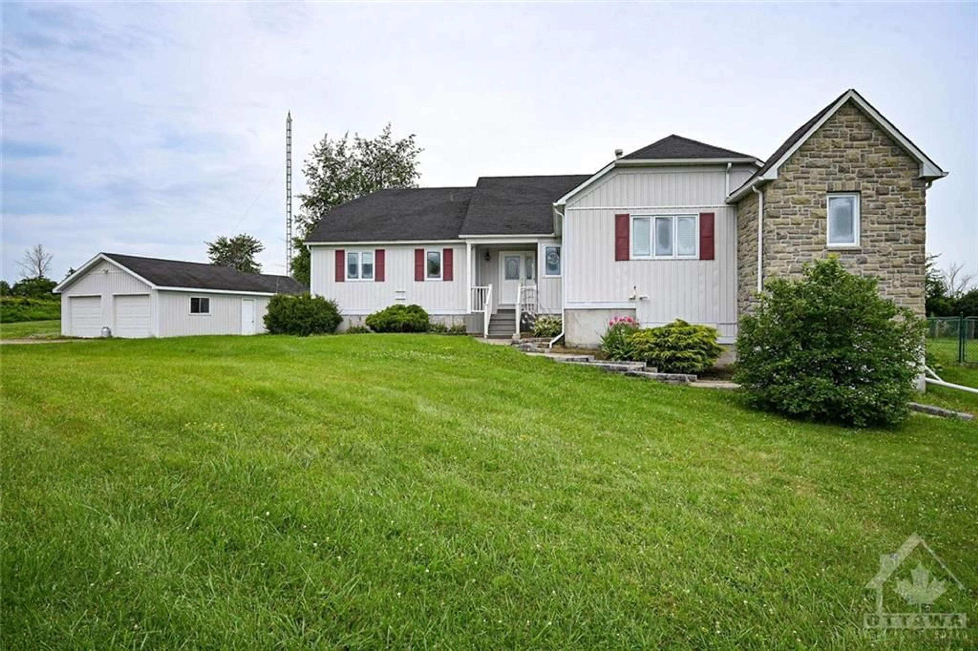 Frontside or backside of a home for 2112 DRUMMOND CONCESSION 5B Rd, Perth Ontario K7A 0K3